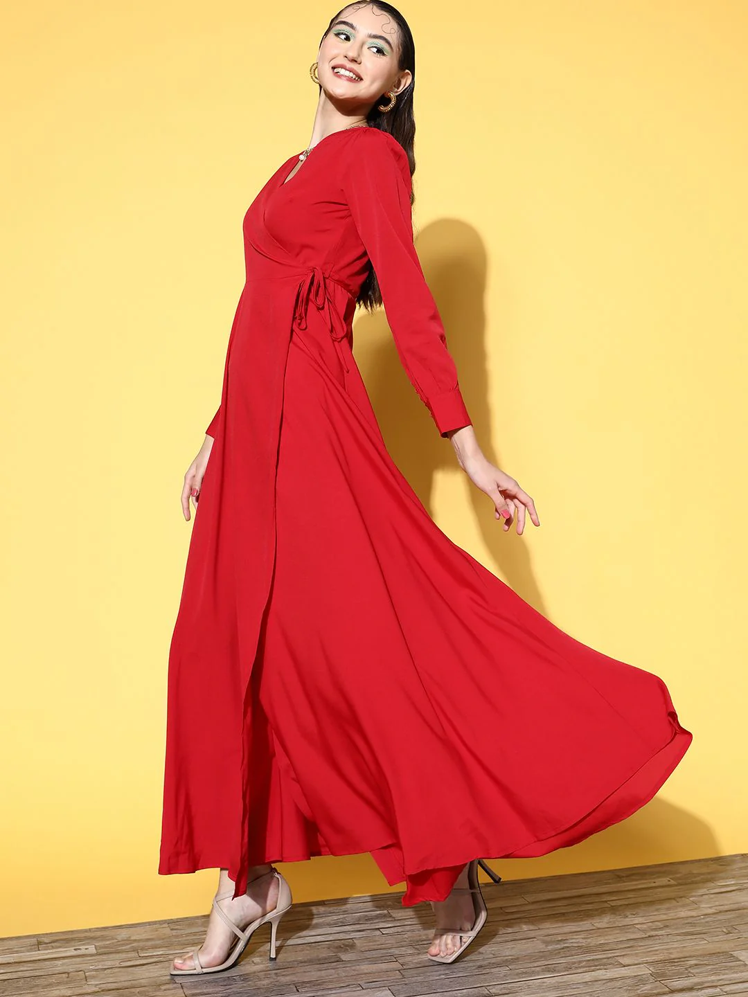 Berrylush Women Red Solid Vacay Attire - Image 5