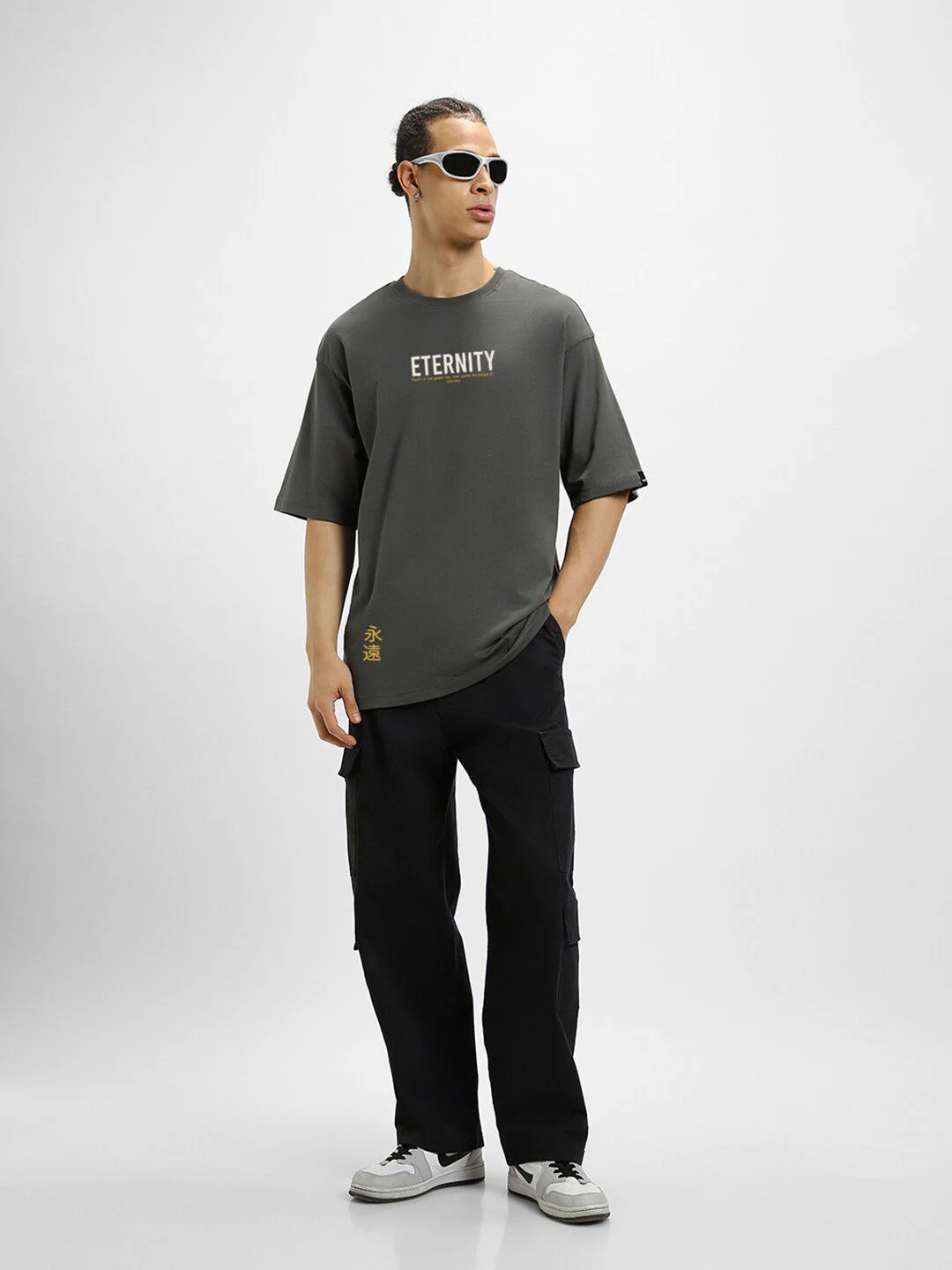 Bewakoof Anime Graphic Printed Oversized T-shirt - Image 4