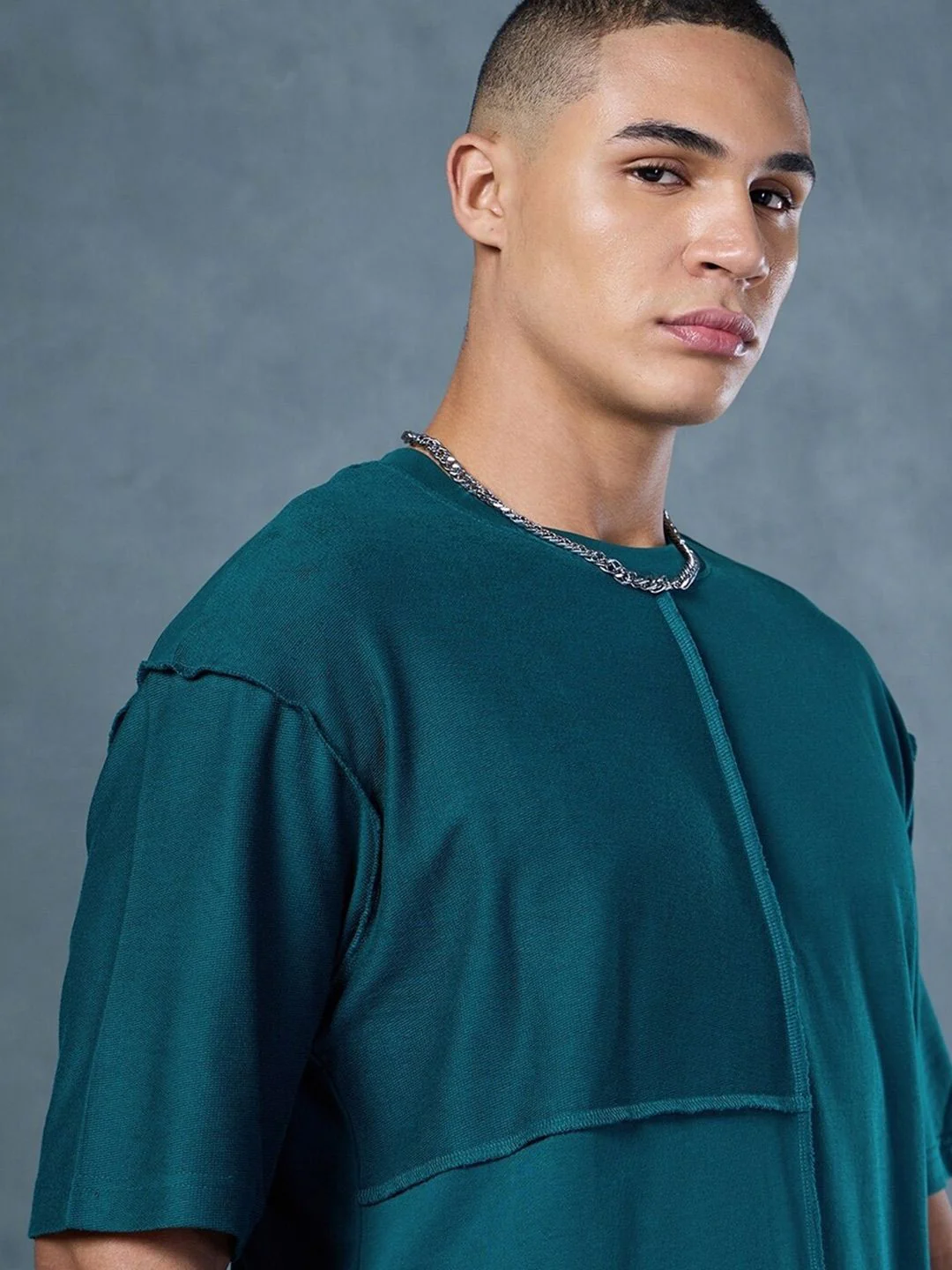 Bewakoof Drop-Shoulder Sleeves Oversized Cotton T-shirt - Image 2