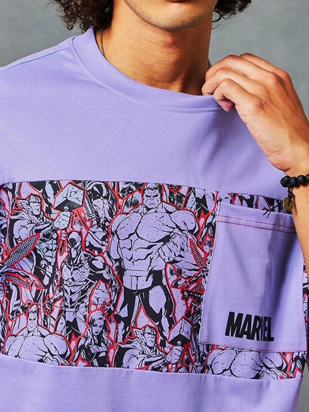 Bewakoof Marvel Printed Drop-Shoulder Sleeves Sleeves Oversized Cotton T-shirt - Image 3