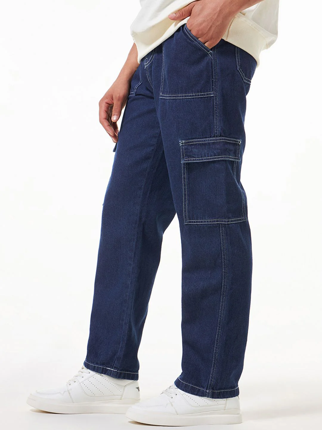 Bewakoof Men Pure Cotton Baggy Cargo Jeans - Image 2