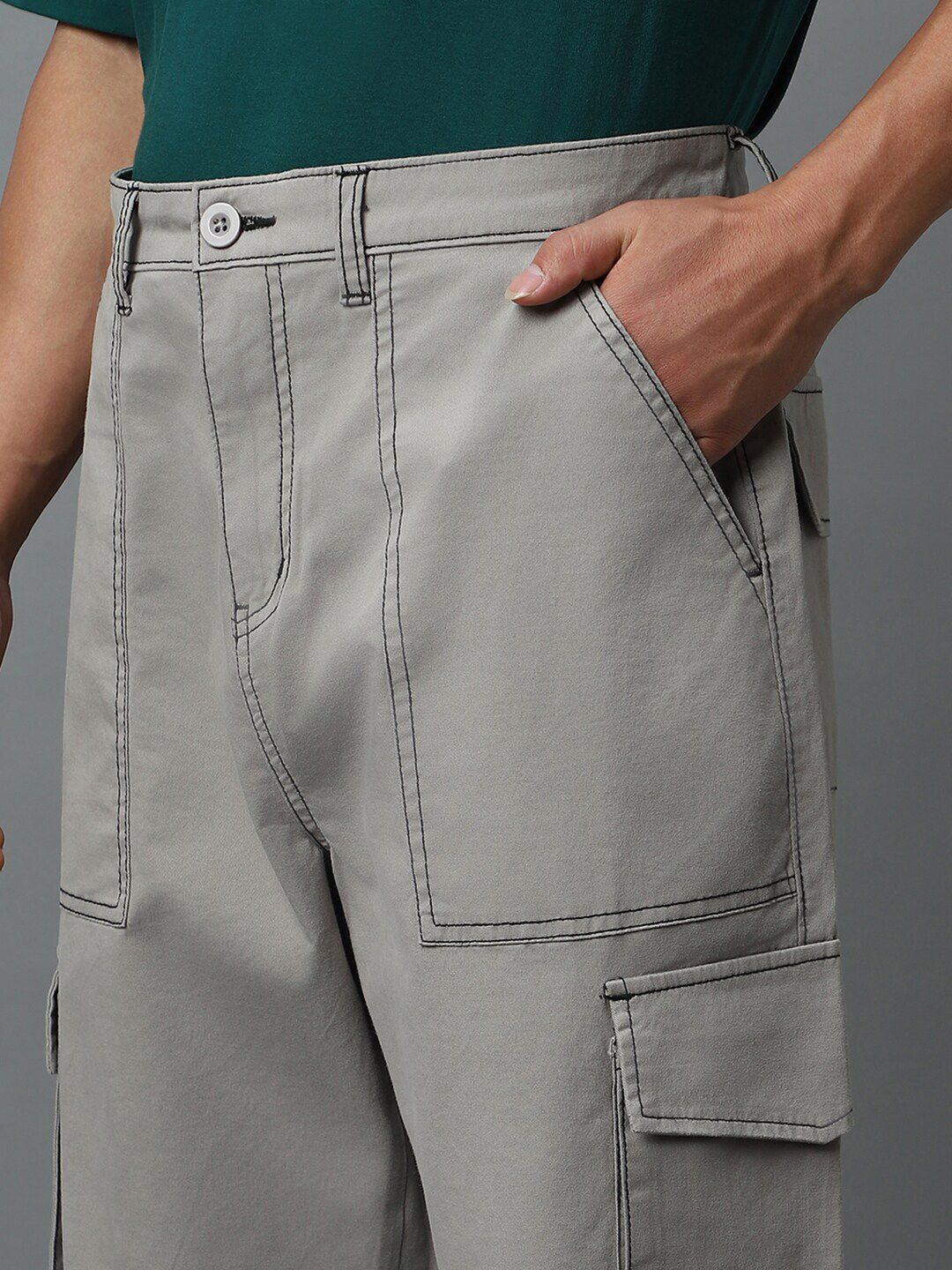 Bewakoof Men Baggy Oversized Cargo Pants - Image 6