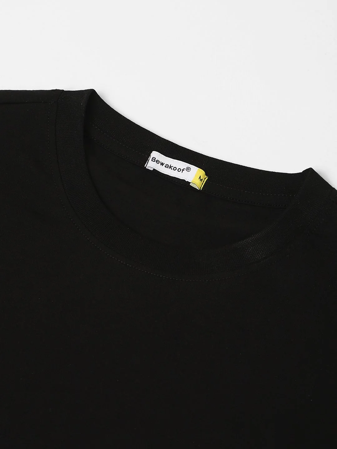 Bewakoof Men Black House Of The Dragon Iconic Graphic Back Pure Cotton Printed T-shirt - Image 2