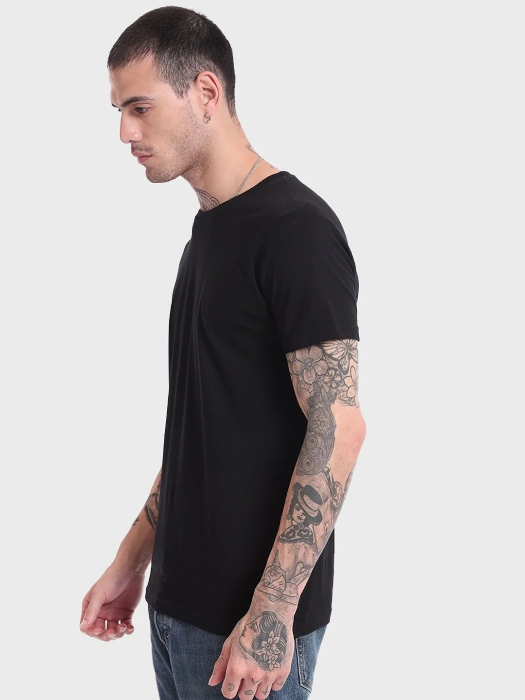 Bewakoof Men Black Pure Cotton T-shirt - Image 3