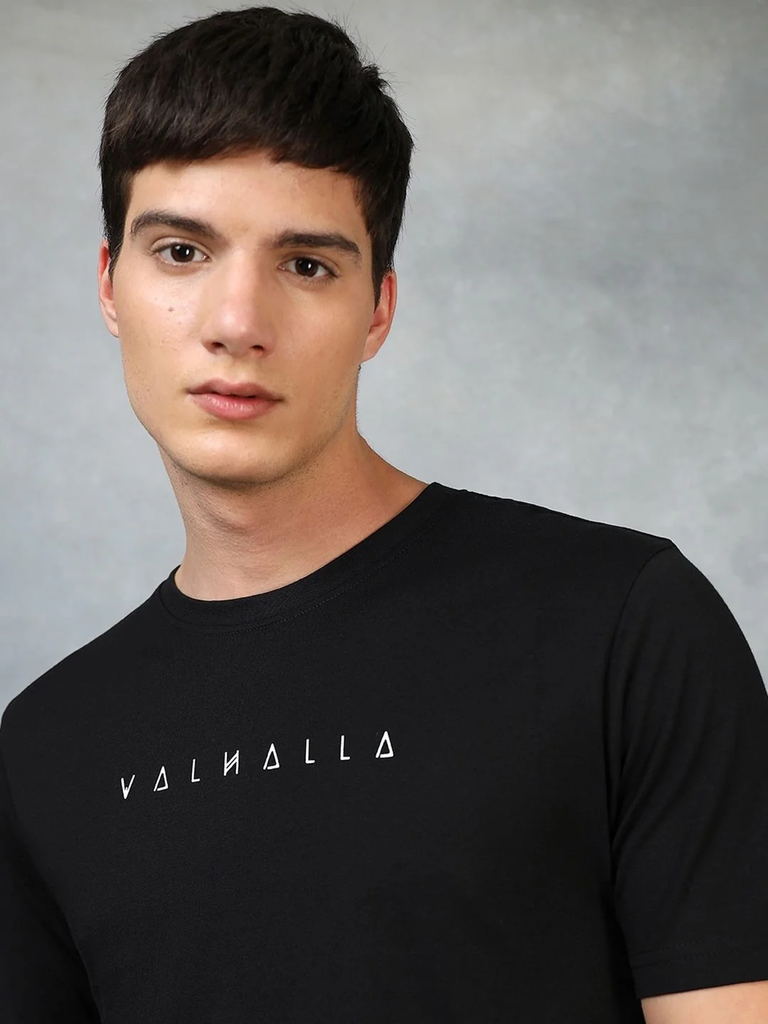 Bewakoof Men Black Typography Printed Pure Cotton T-shirt - Image 7