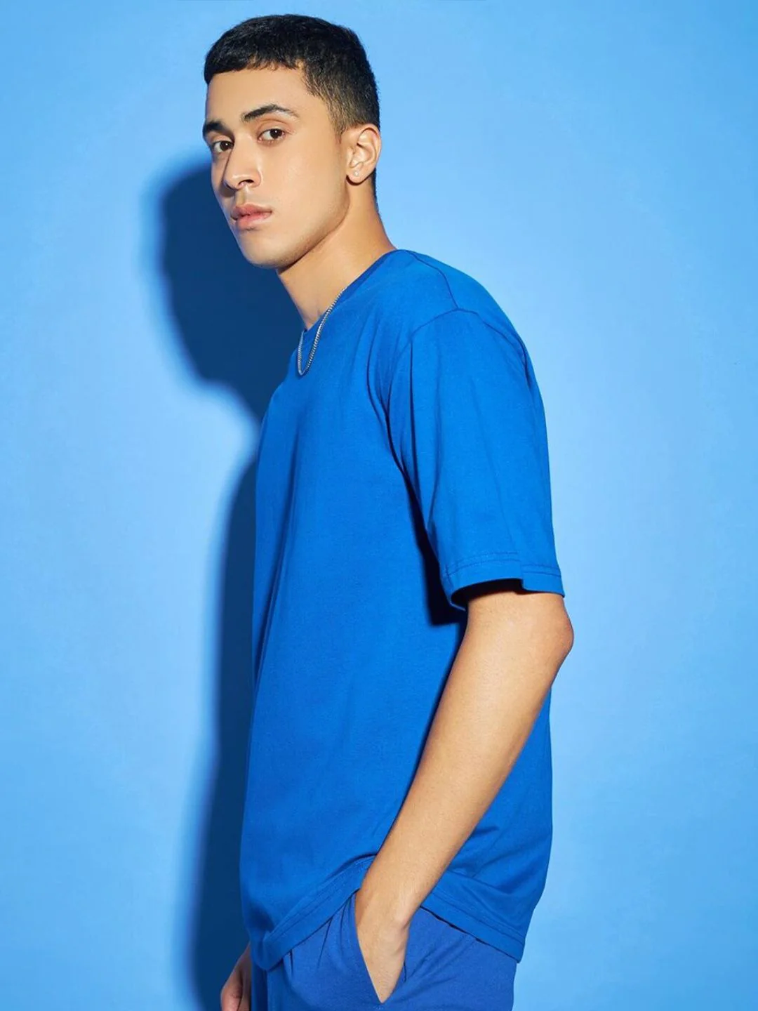 Bewakoof Men Blue Drop-Shoulder Sleeves Pure Cotton Oversized T-shirt - Image 5