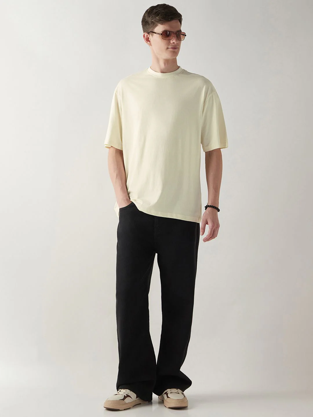 Bewakoof Men Cotton White Solid Oversize T-Shirt - Image 6