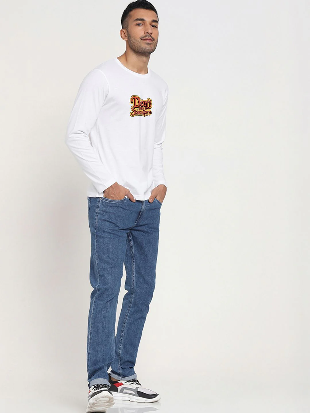 Bewakoof Men Graphic Printed Round Neck Pure Cotton Casual T-shirt - Image 4