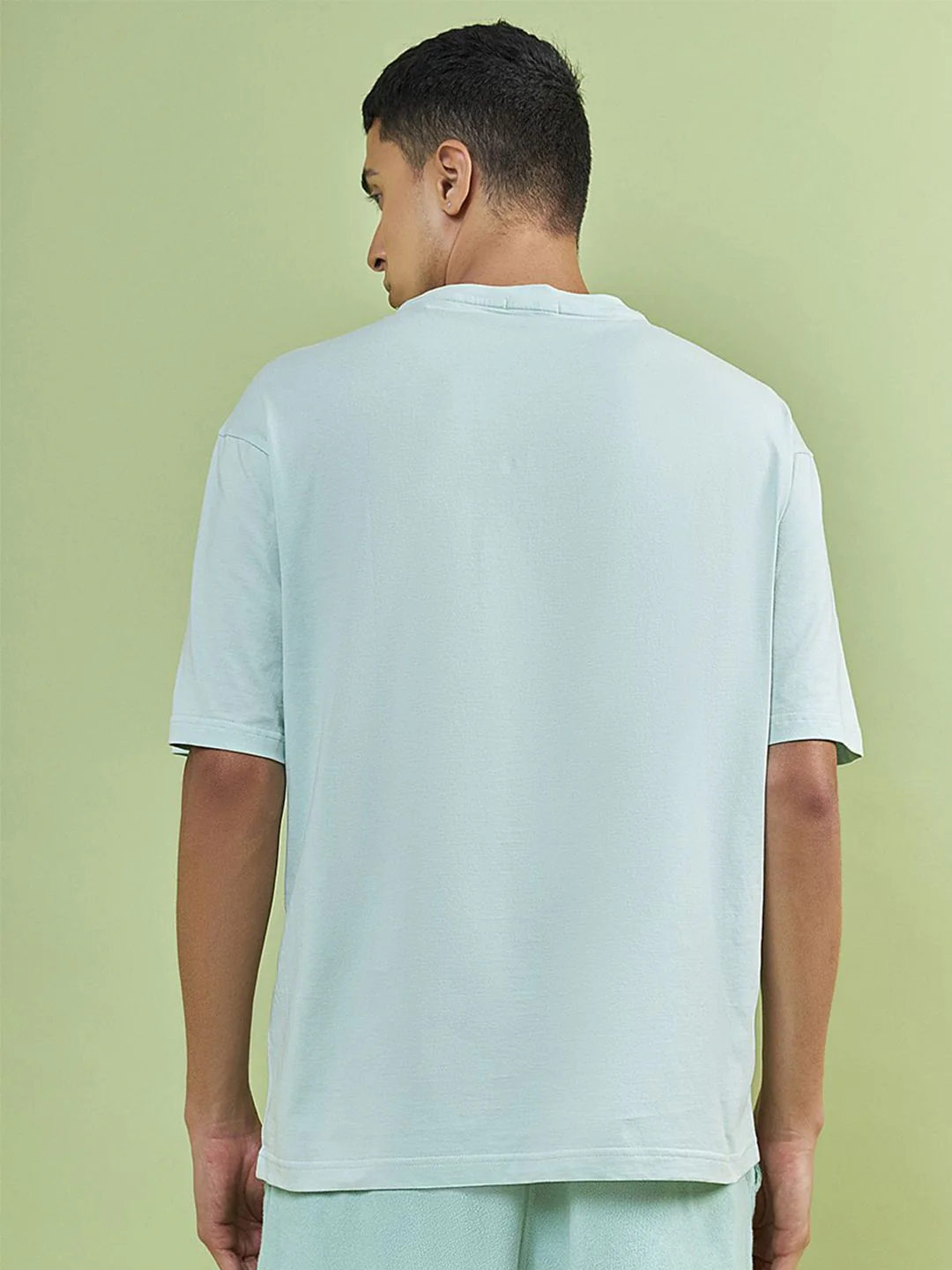 Bewakoof Men Graphic Printed Round Neck Cotton T-Shirt - Image 5