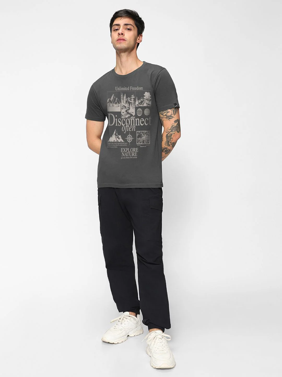 Bewakoof Pure Cotton Graphic Printed Round Neck T-shirt - Image 4