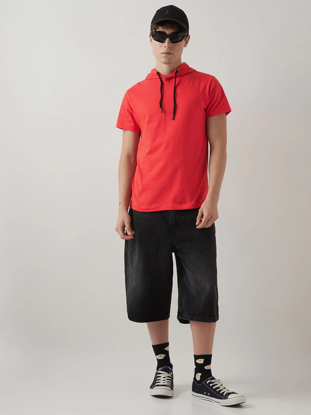 Bewakoof Men Hooded T-shirt - Image 4