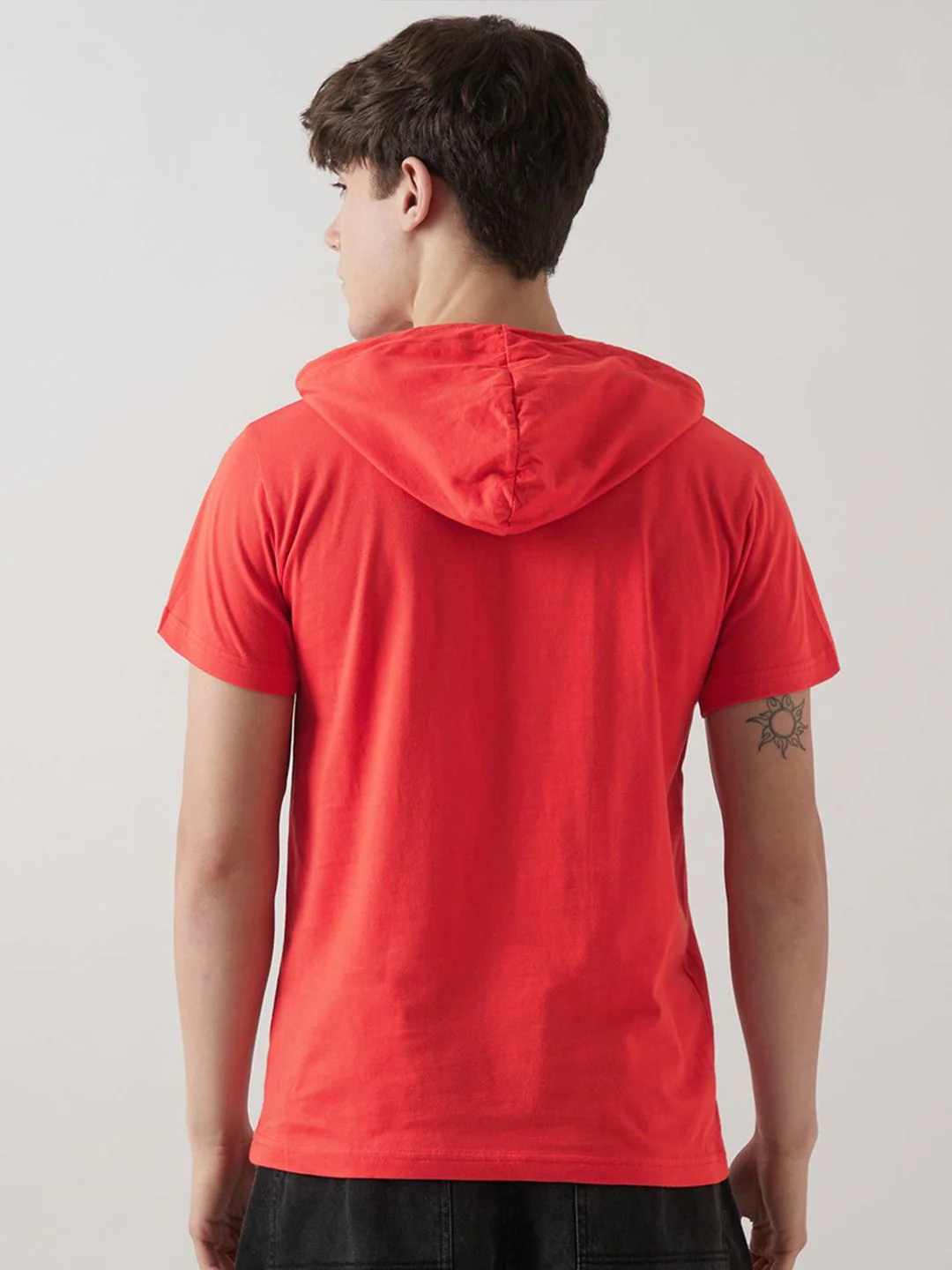 Bewakoof Men Hooded T-shirt - Image 5