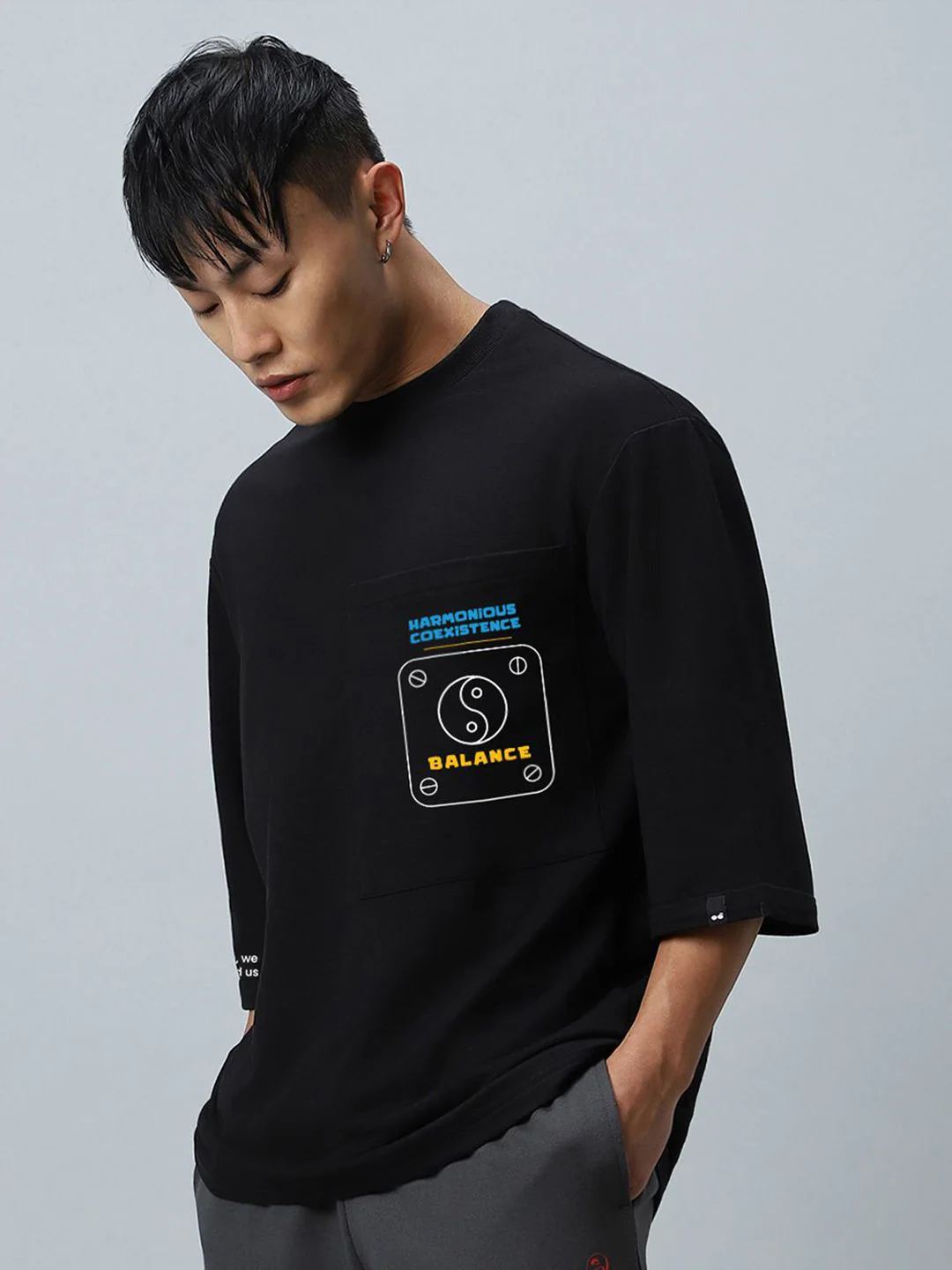 Bewakoof Men Pure Cotton Printed Loose Fit T-shirt - Image 5