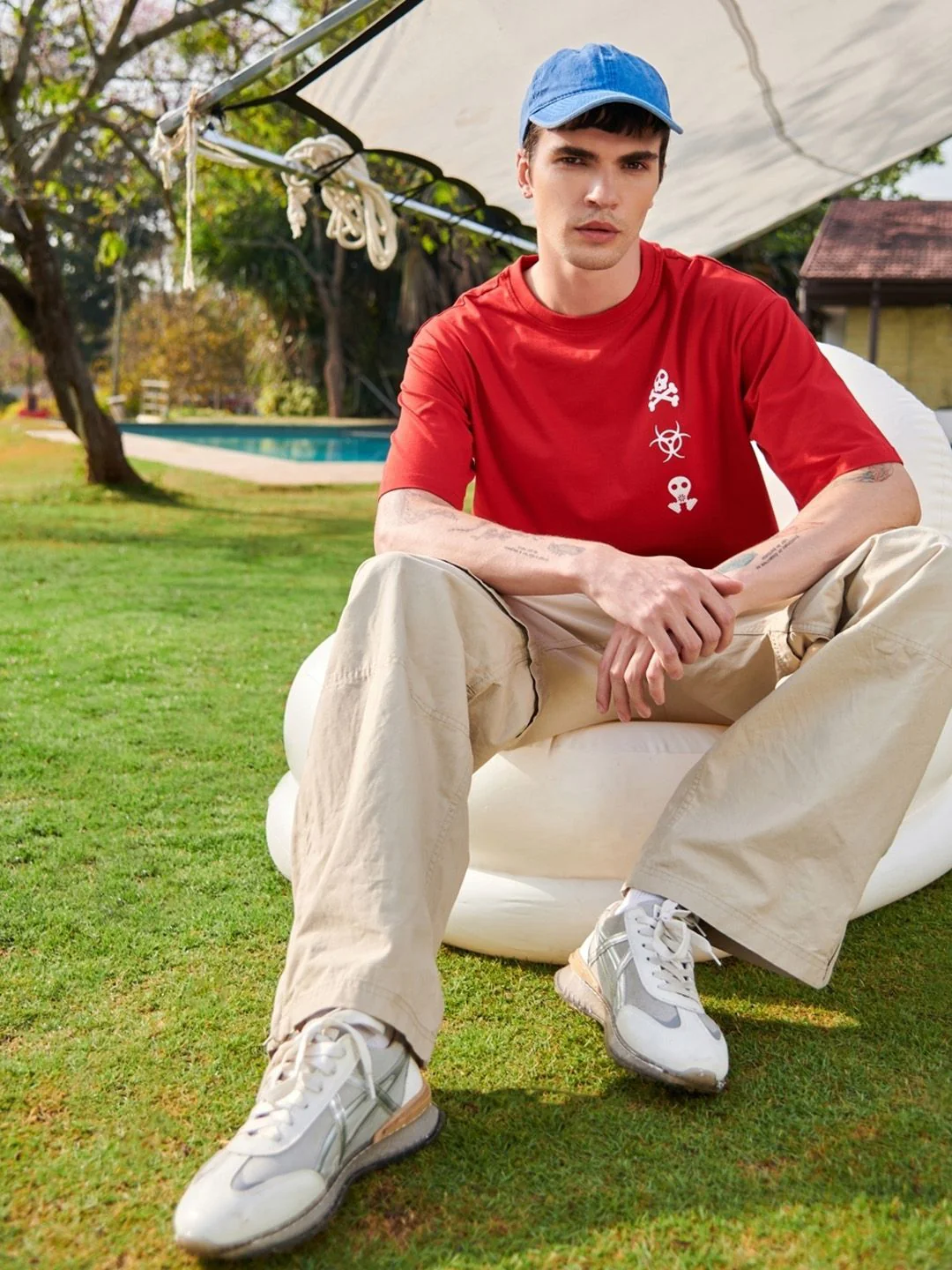 Bewakoof Men Red Typography Printed Drop-Shoulder Sleeves Oversized Cotton T-shirt - Image 4