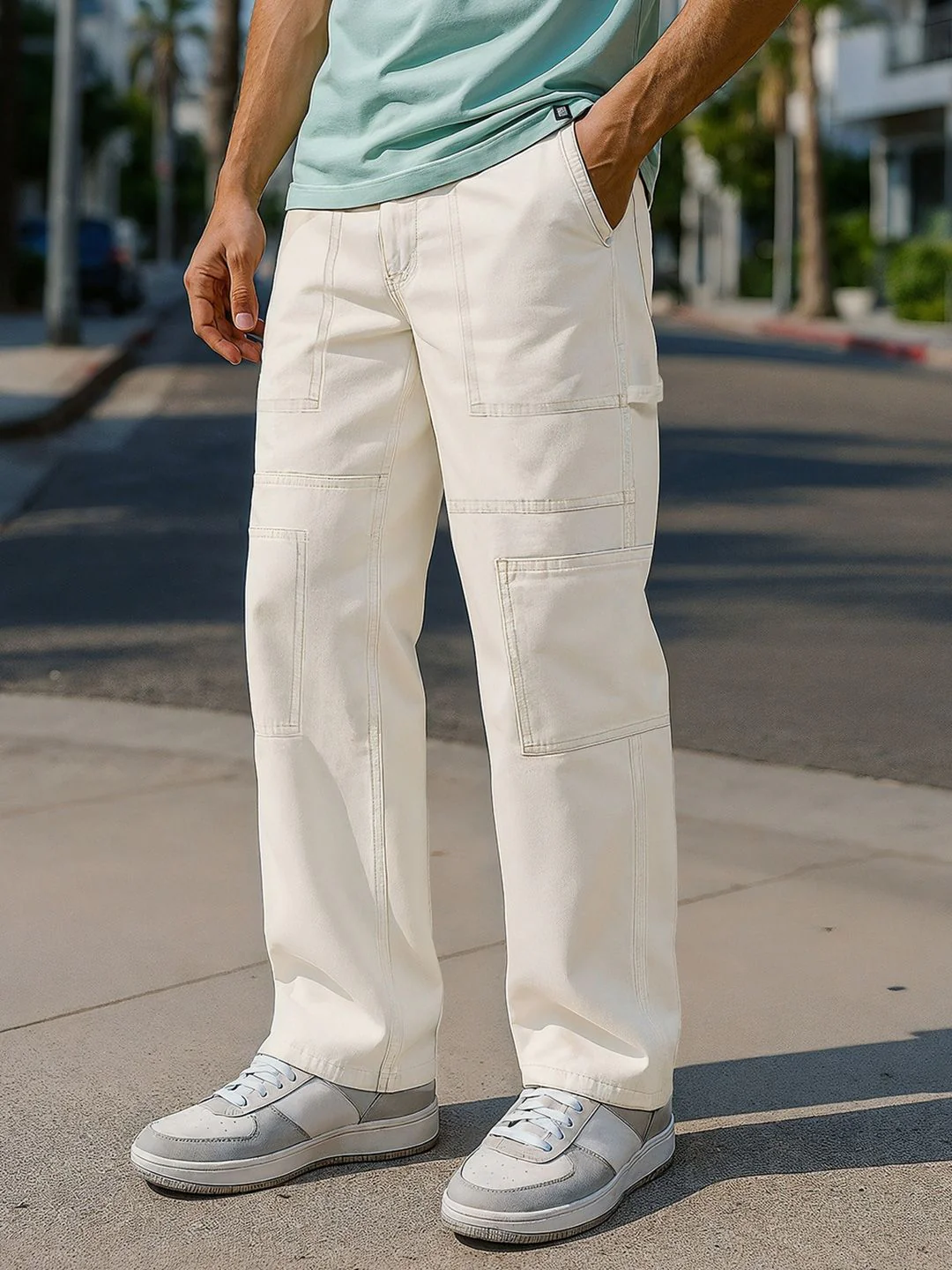 Bewakoof Men's Beige Baggy Cargo Carpenter Mid-Rise Jeans