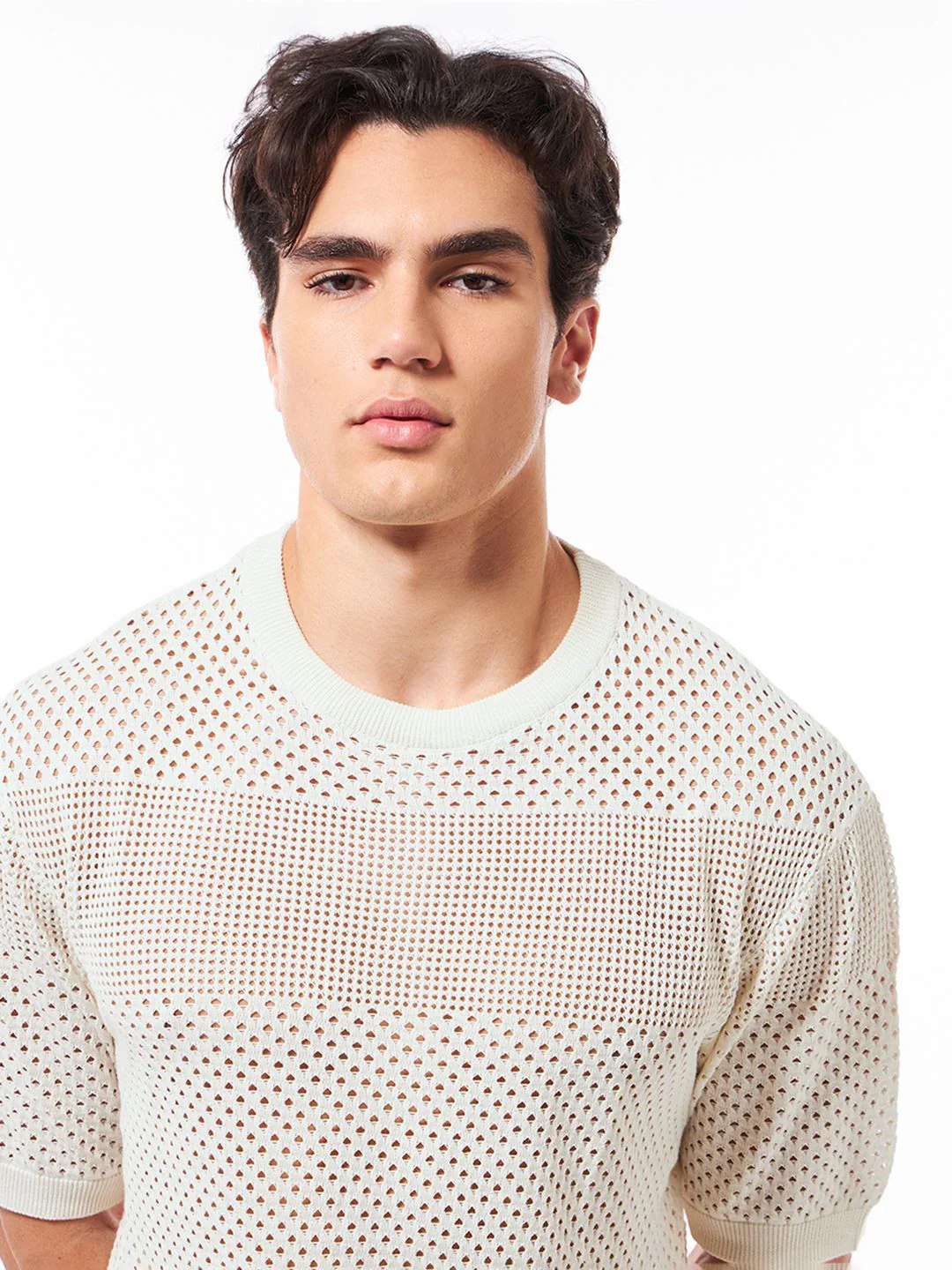 Bewakoof Pure Cotton Gardenia Regular Fit Flatknit T-shirt - Image 2