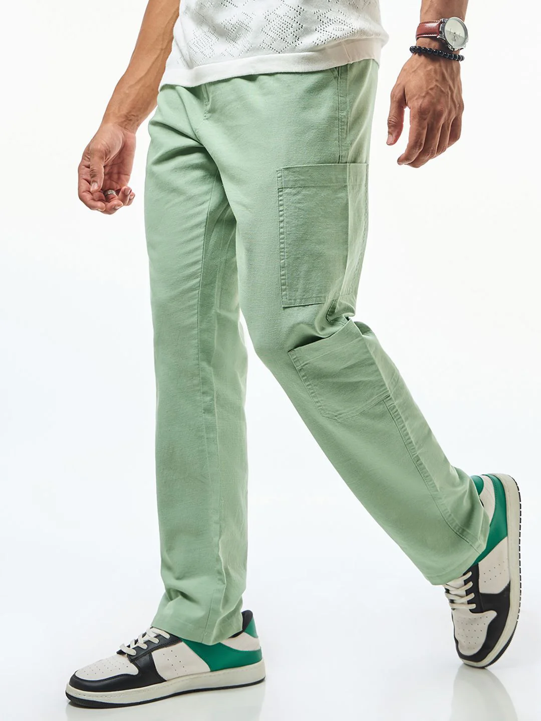 Bewakoof Men's Green Cargo Linen Pants - Image 2