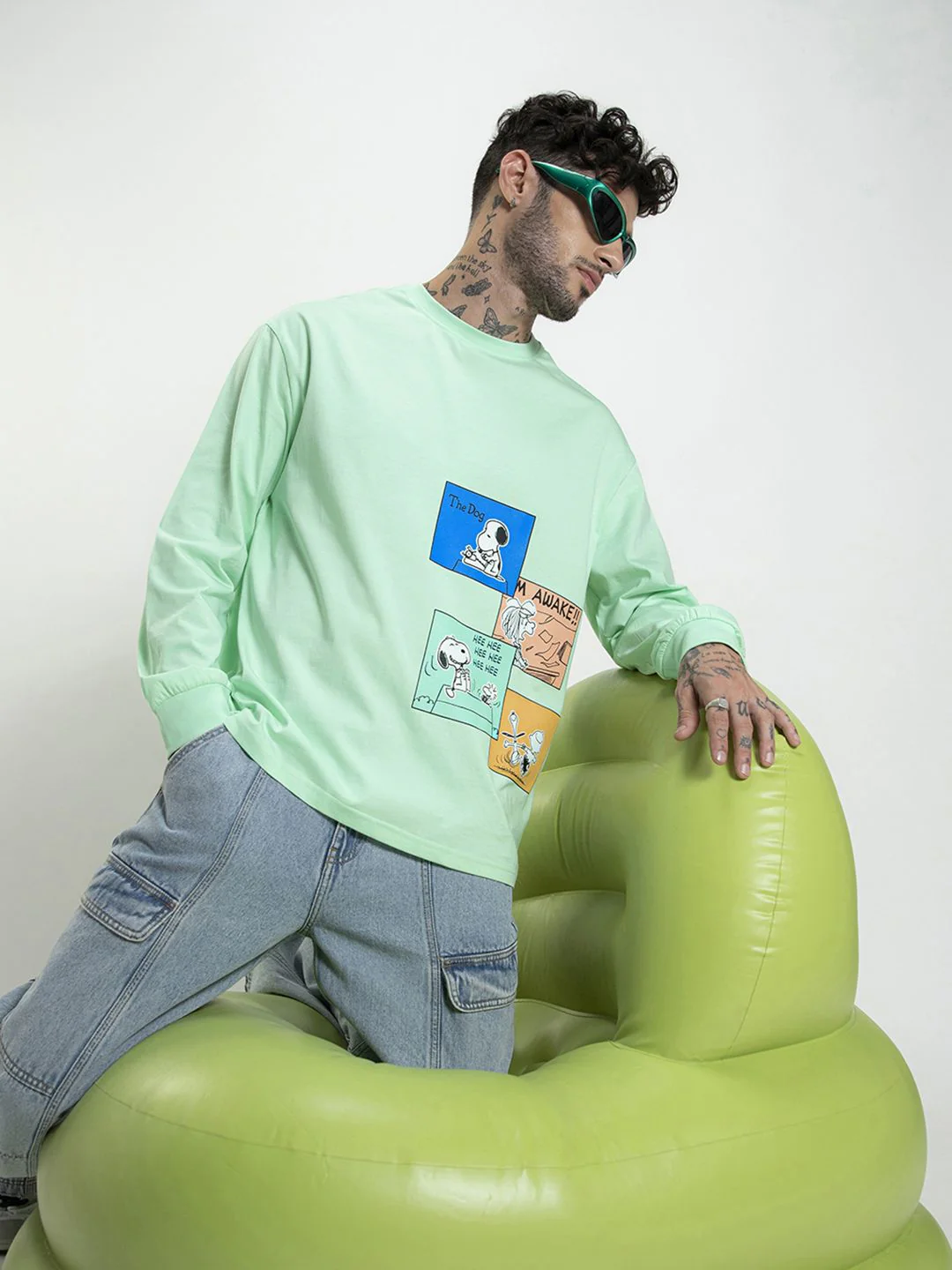 Bewakoof Official Peanuts Merchandise Snoopy Stripboard Printed Cotton Oversized T-shirt - Image 3