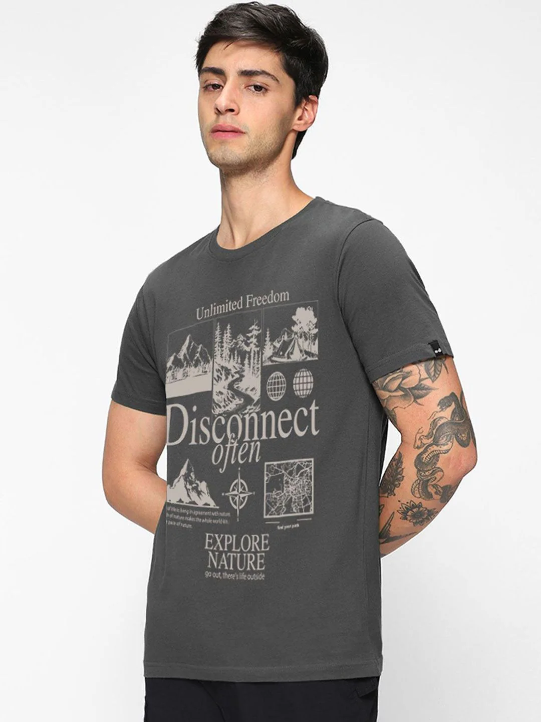 Bewakoof Pure Cotton Graphic Printed Round Neck T-shirt - Image 3