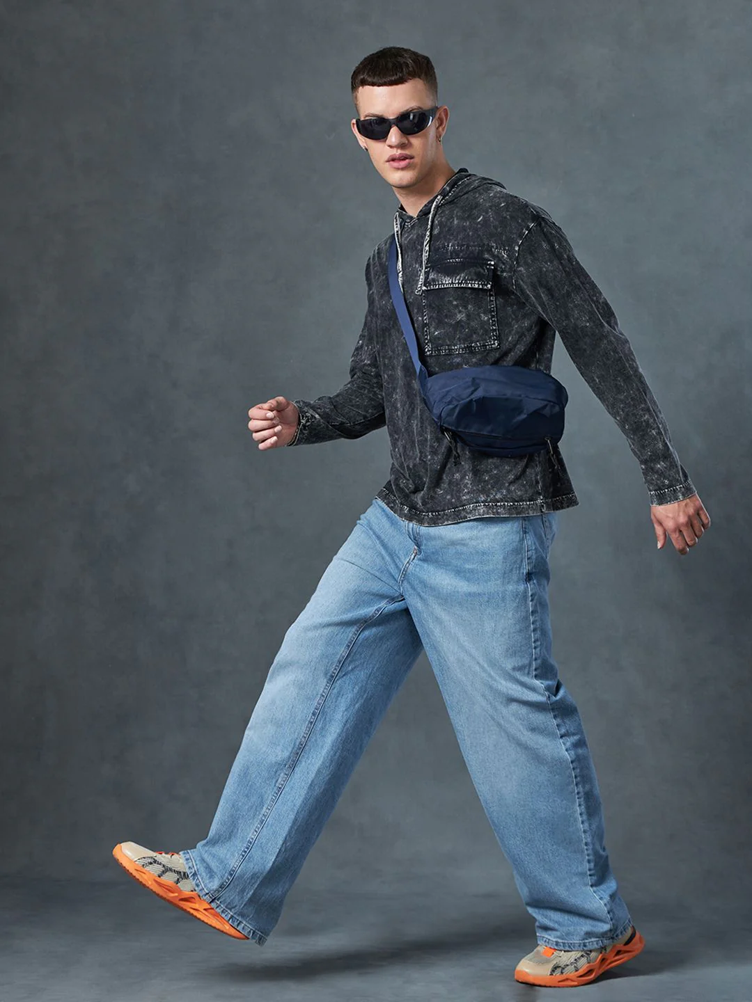 Bewakoof Pure Cotton Hooded T-shirt - Image 4