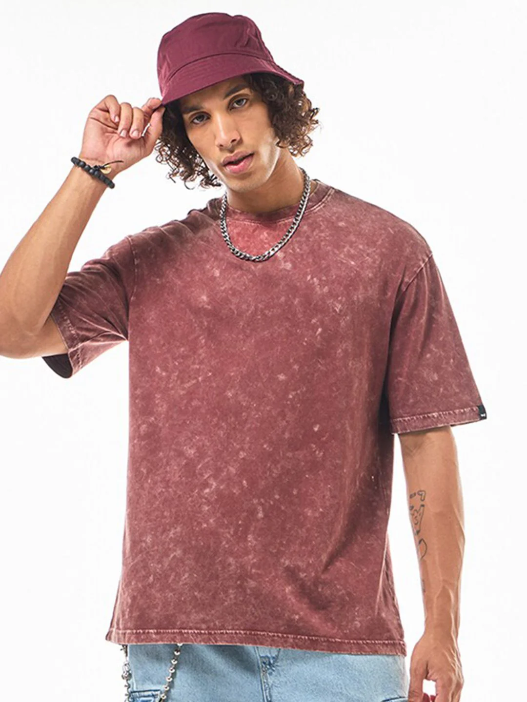 Bewakoof Red Oversized Cotton Acid Wash T-shirt - Image 2