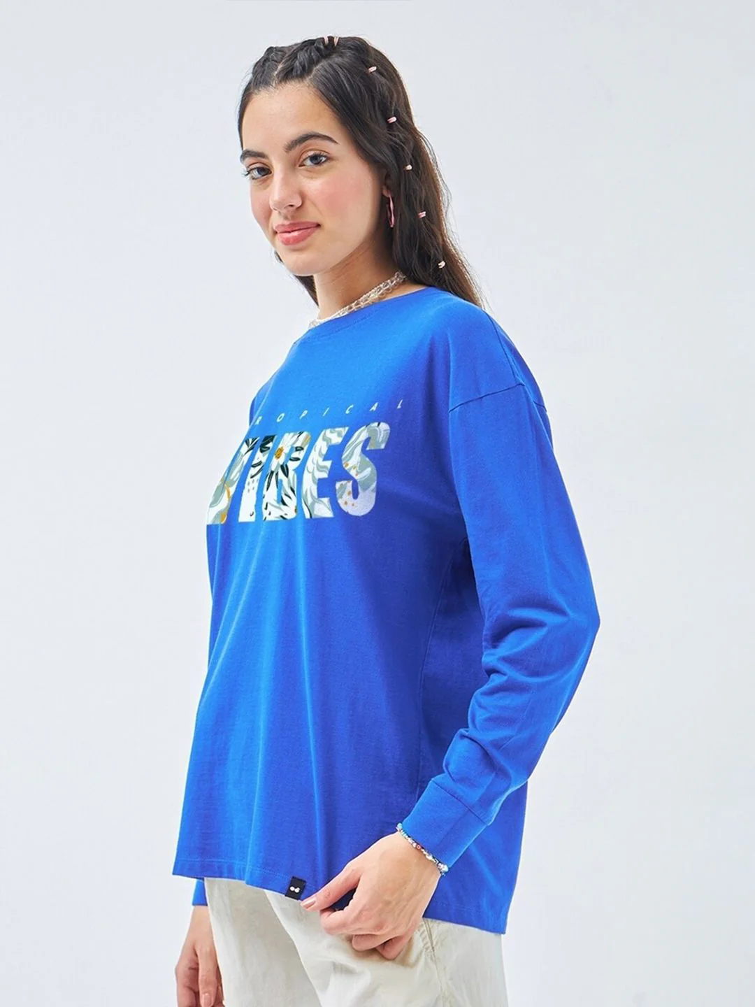 Bewakoof Tropical Vibes Printed Drop-Shoulder Sleeves Oversized Pure Cotton T-shirt - Image 3