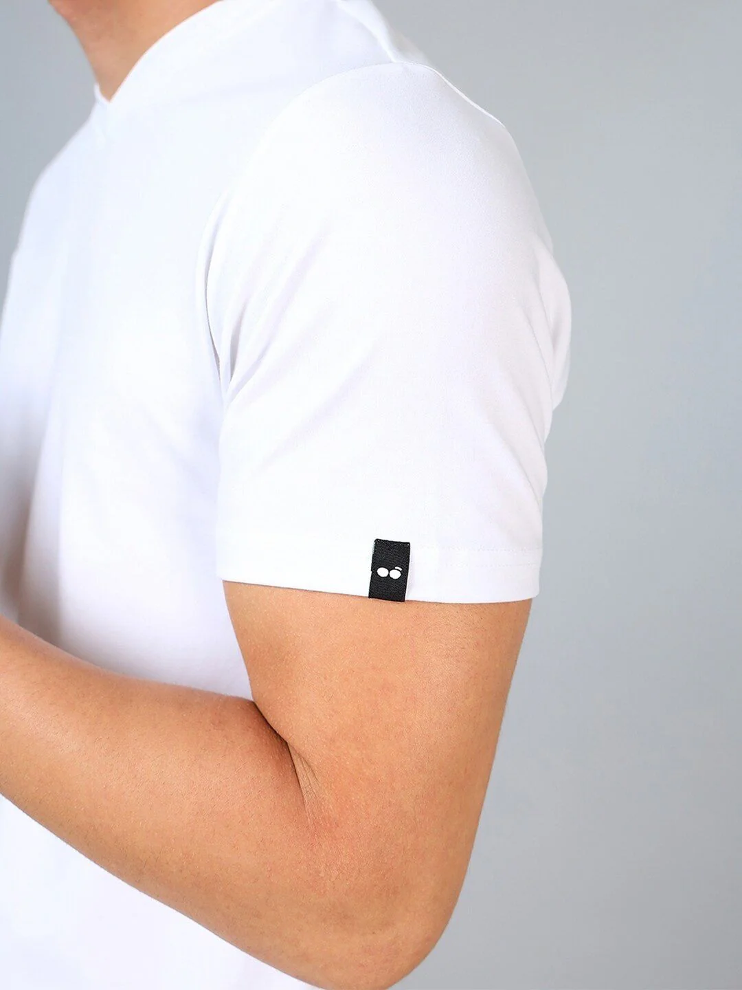 Bewakoof V-Neck Cotton T-shirt - Image 6