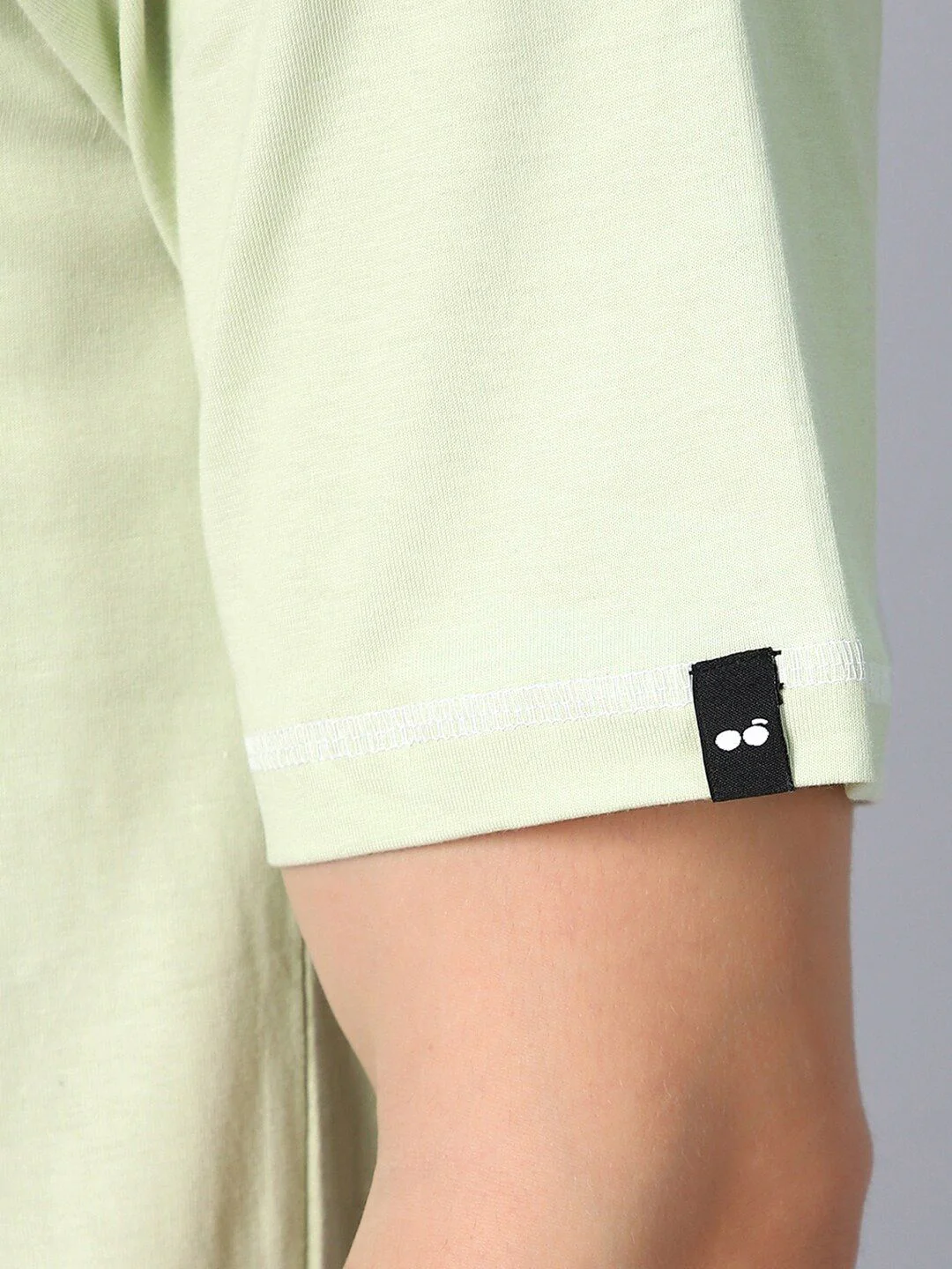 Bewakoof Wild Graphic Printed Oversized T-shirt - Image 7