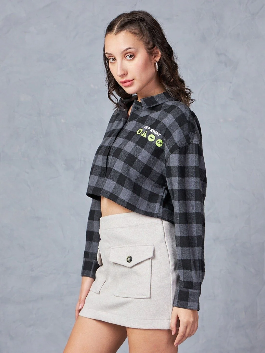 Bewakoof Women Buffalo Checks Opaque Checked Casual Oversized Shirt - Image 3