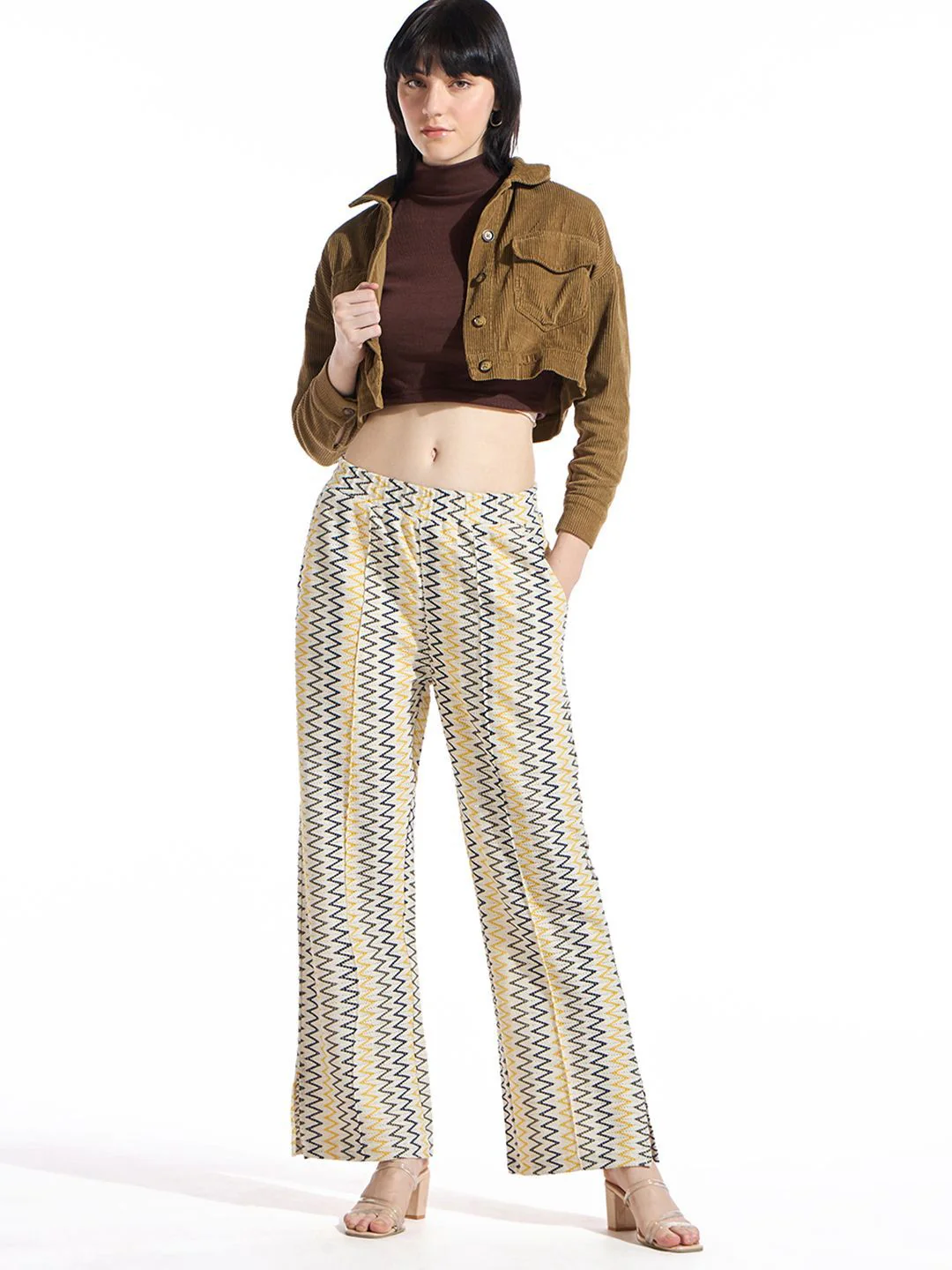 Bewakoof Women Printed Cotton Baggy Relaxed High-Rise Parallel Trousers - Image 10