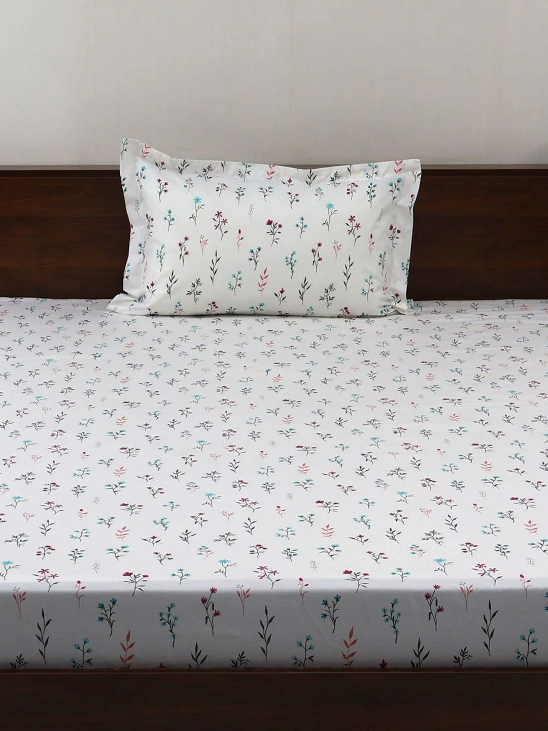 BOMBAY DYEING  Vintage Turquoise Blue Printed Cotton 180 TC  Bedsheet Set 1.52 m X 2.28 m - Image 2
