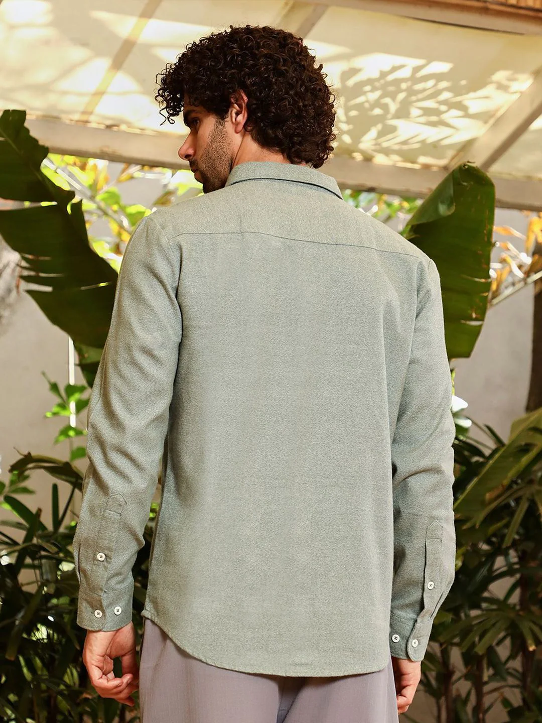 Campus Sutra Men Classic Fit Spread Collar Solid Cotton Casual Shirt - Image 5