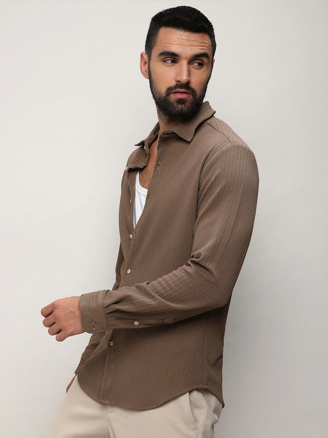 Campus Sutra Men Classic Opaque Casual Shirt - Image 3