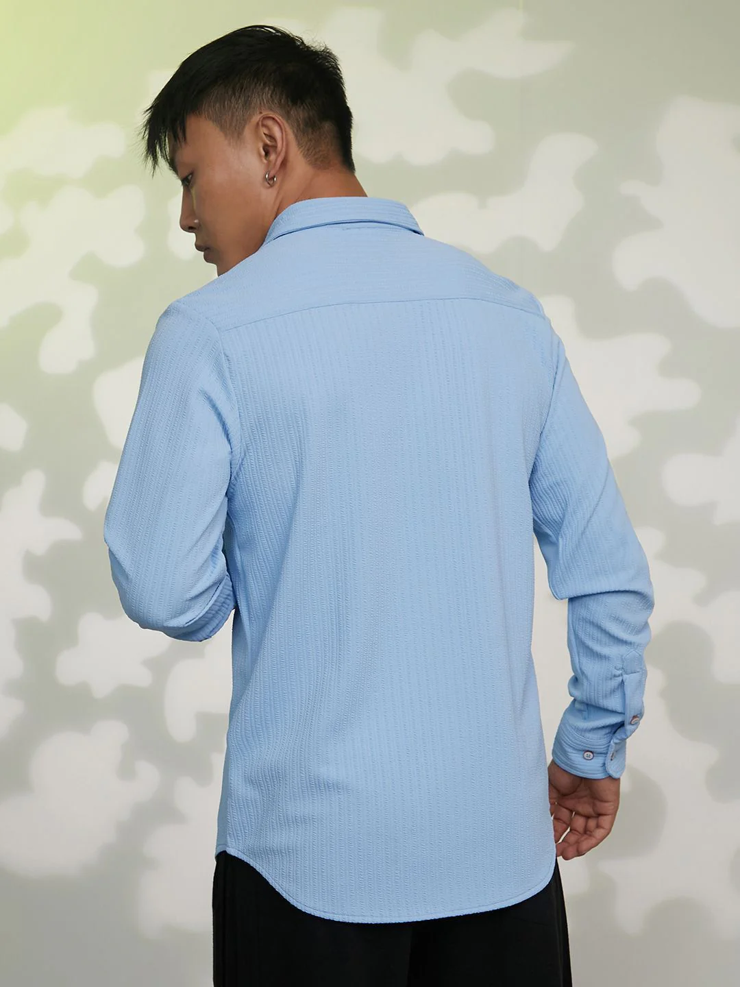 Campus Sutra Men Comfort Opaque Casual Shirt - Image 5