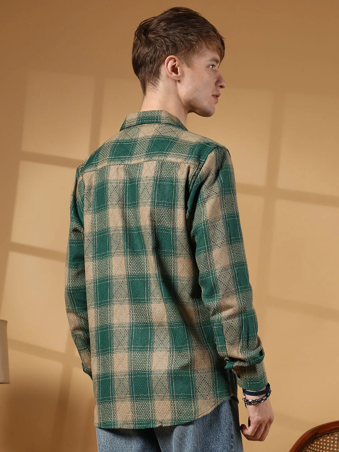 Campus Sutra Men Comfort Spread Collar Checked Cotton Casual Shirt - Image 5