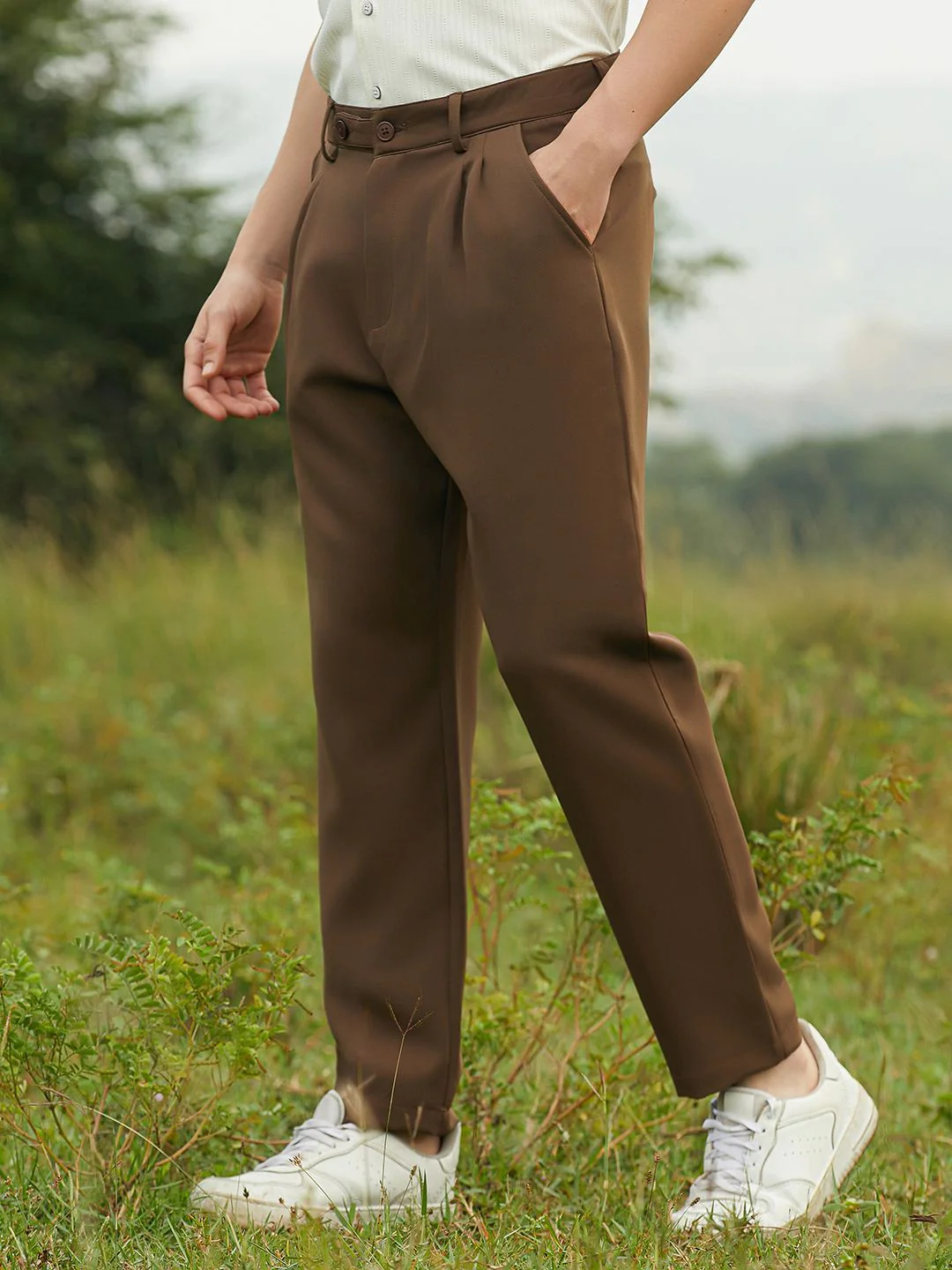 Campus Sutra Men Cotton Mid-Rise Relaxed Trouser - Image 2