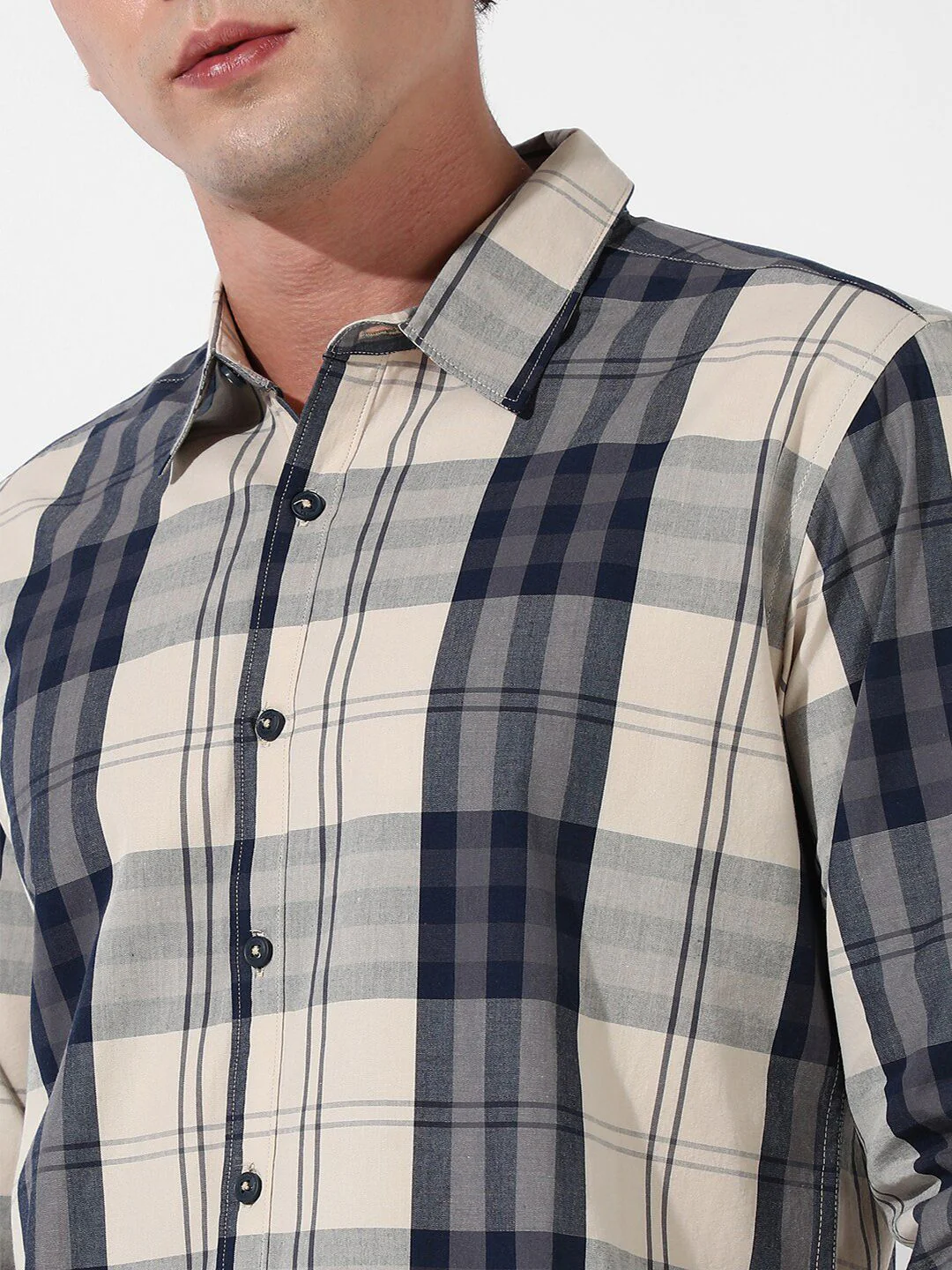 Campus Sutra Navy blue Classic Tartan Checks Cotton Casual Shirt - Image 2