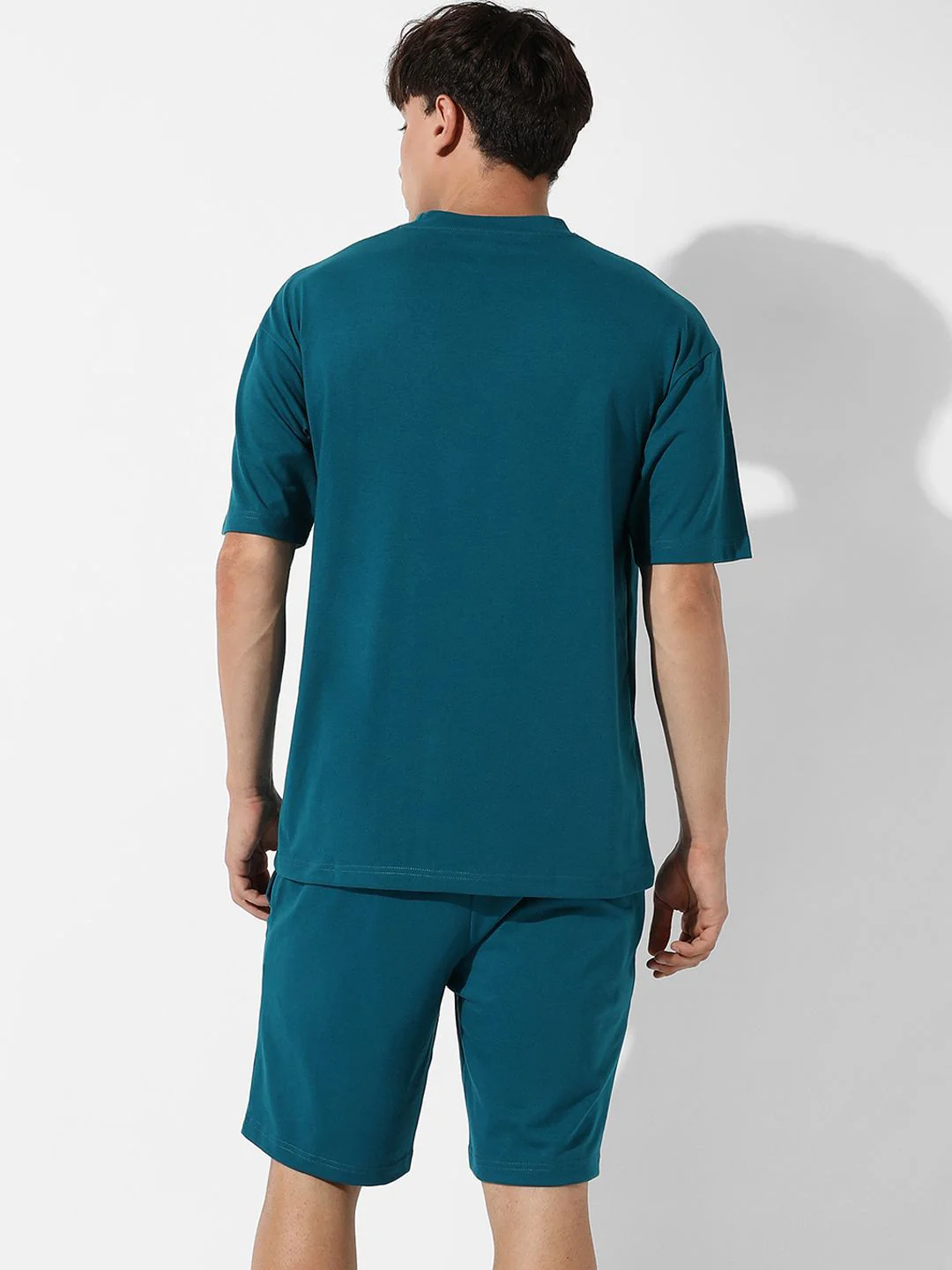 Campus Sutra Round Neck Short Sleeves T-shirt with Shorts - Image 4