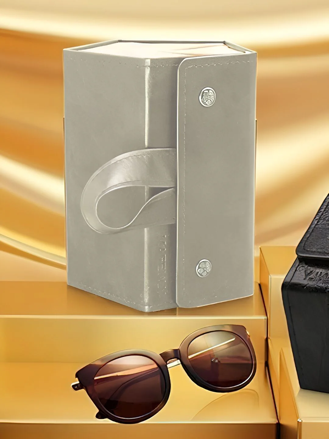 Cortina Water Resistant Sunglass Organiser