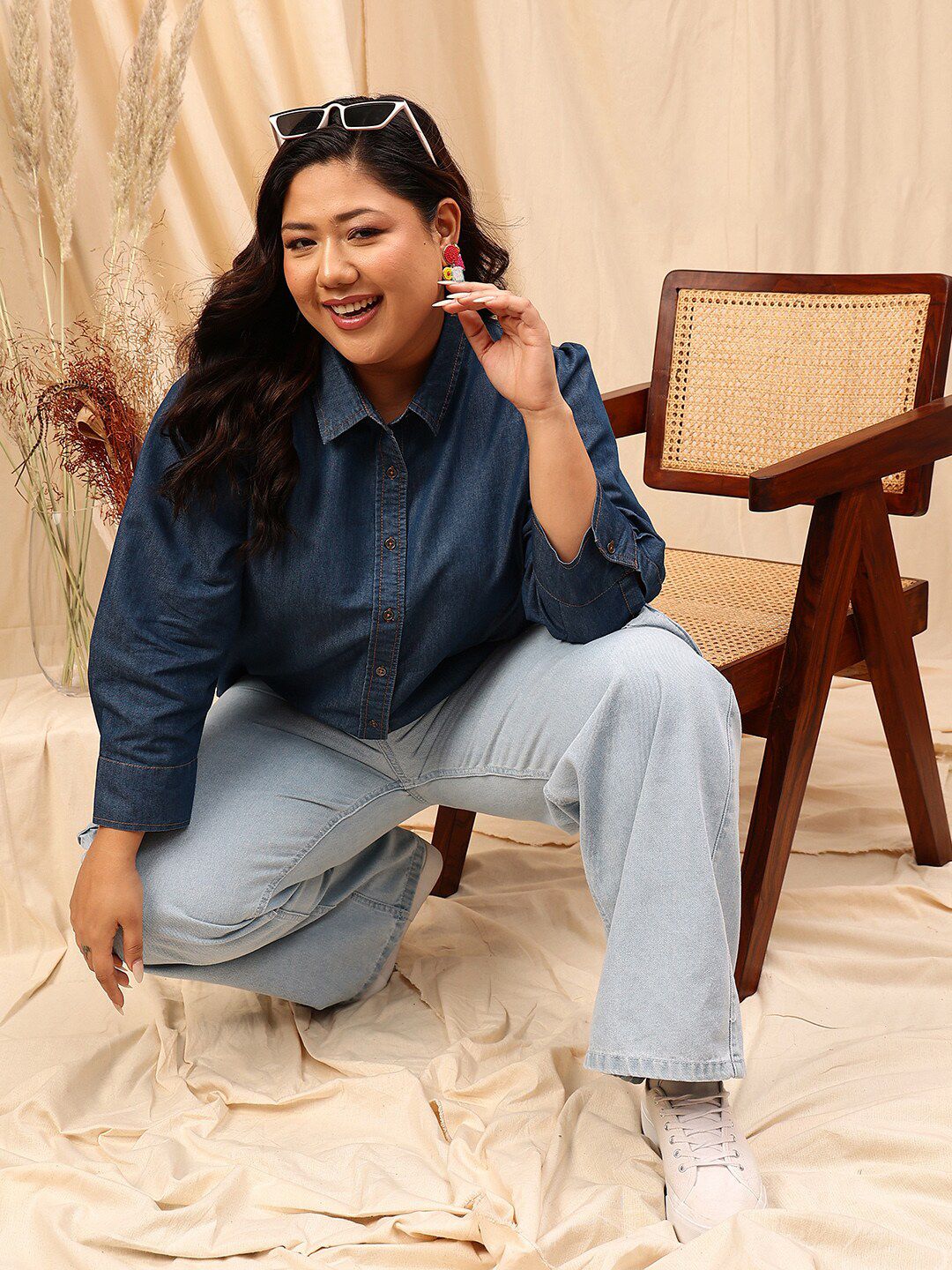 CURVY STREET Comfort Opaque Chambray Cotton Casual Shirt - Image 4