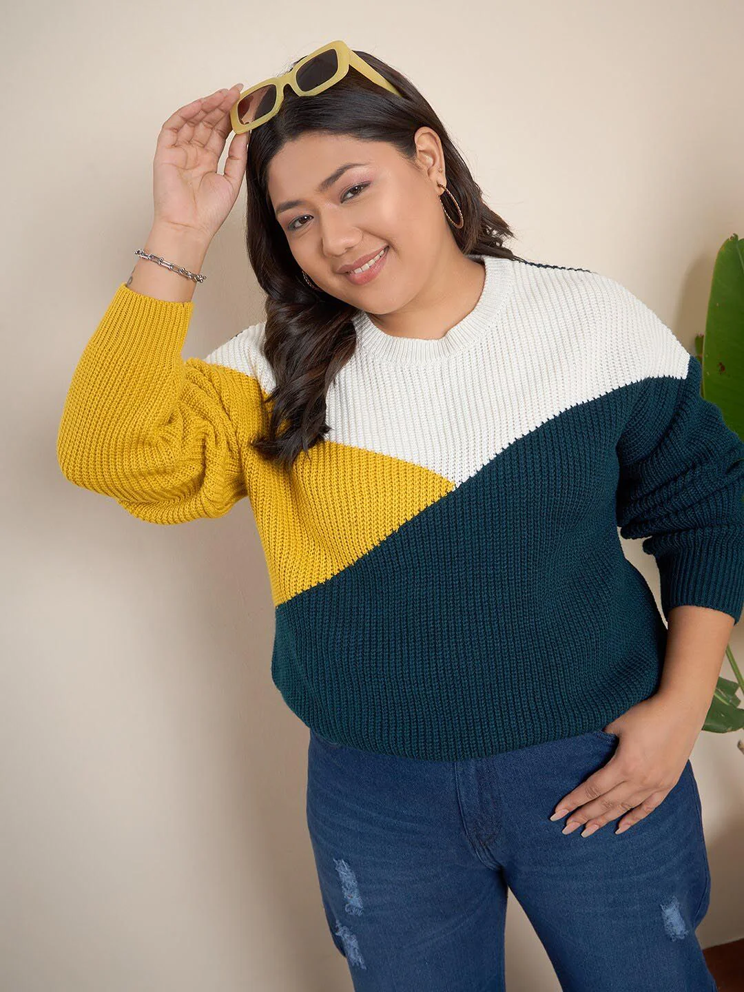 CURVY STREET Plus Size Colourblocked Pure Acrylic Pullover - Image 6