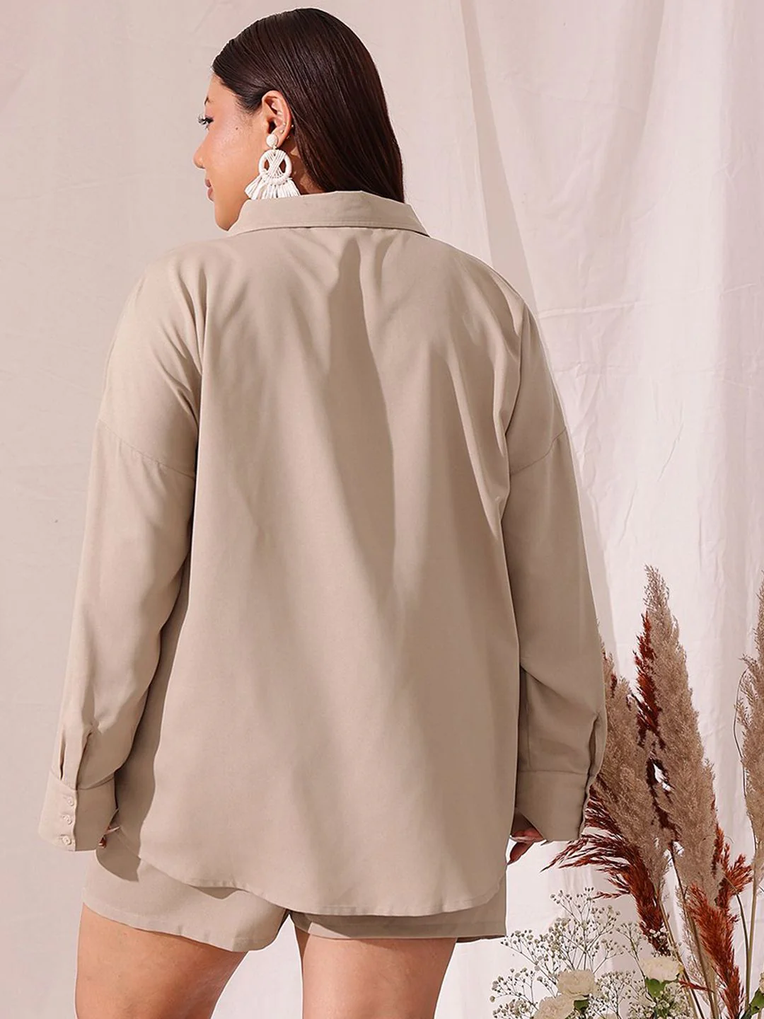 CURVY STREET Plus Size Long Sleeves Shirt With Shorts - Image 5