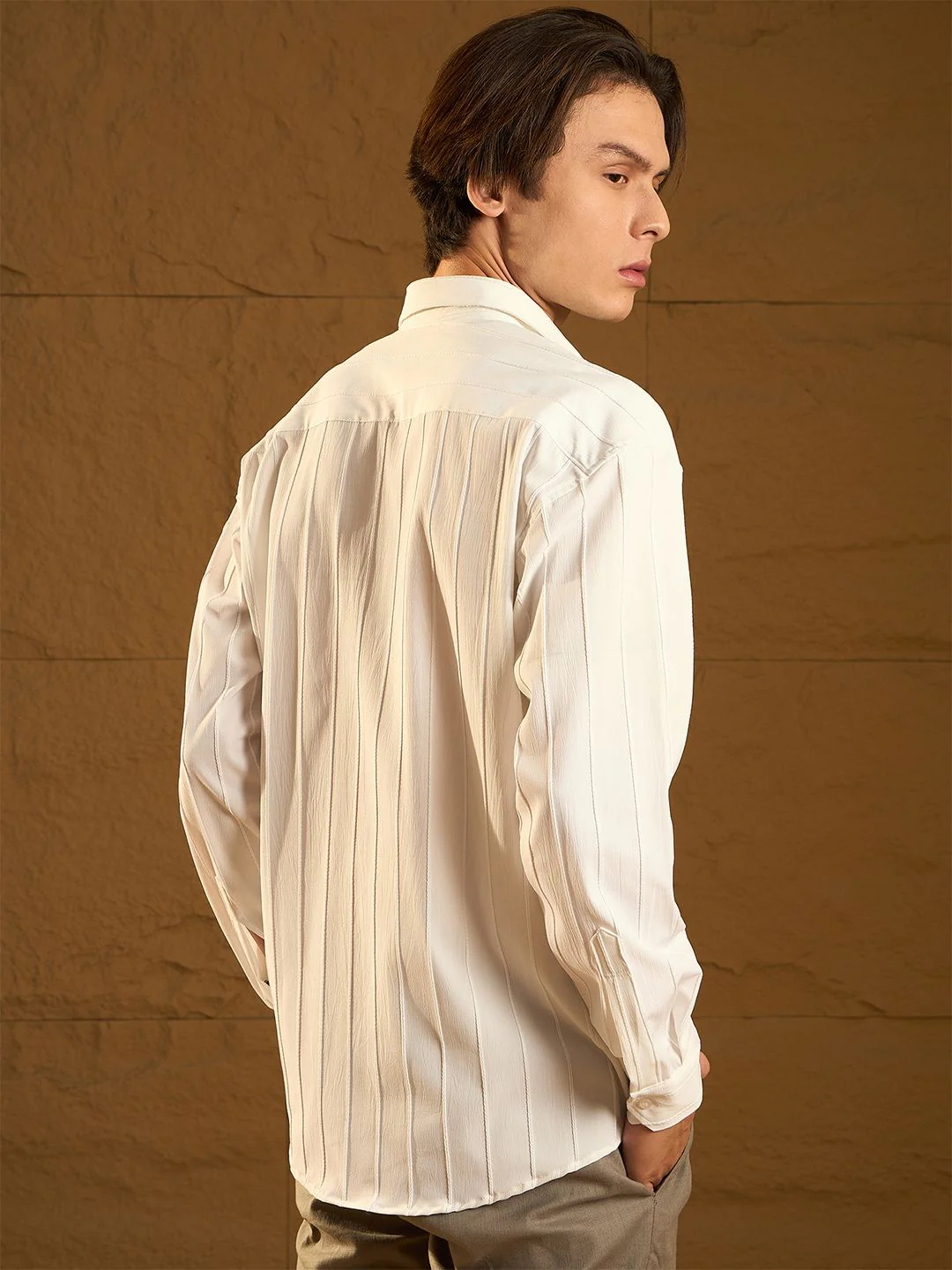 DENNISON Men Drop Shoulder Oversized Vertical Striped Casual Shirt - Image 4
