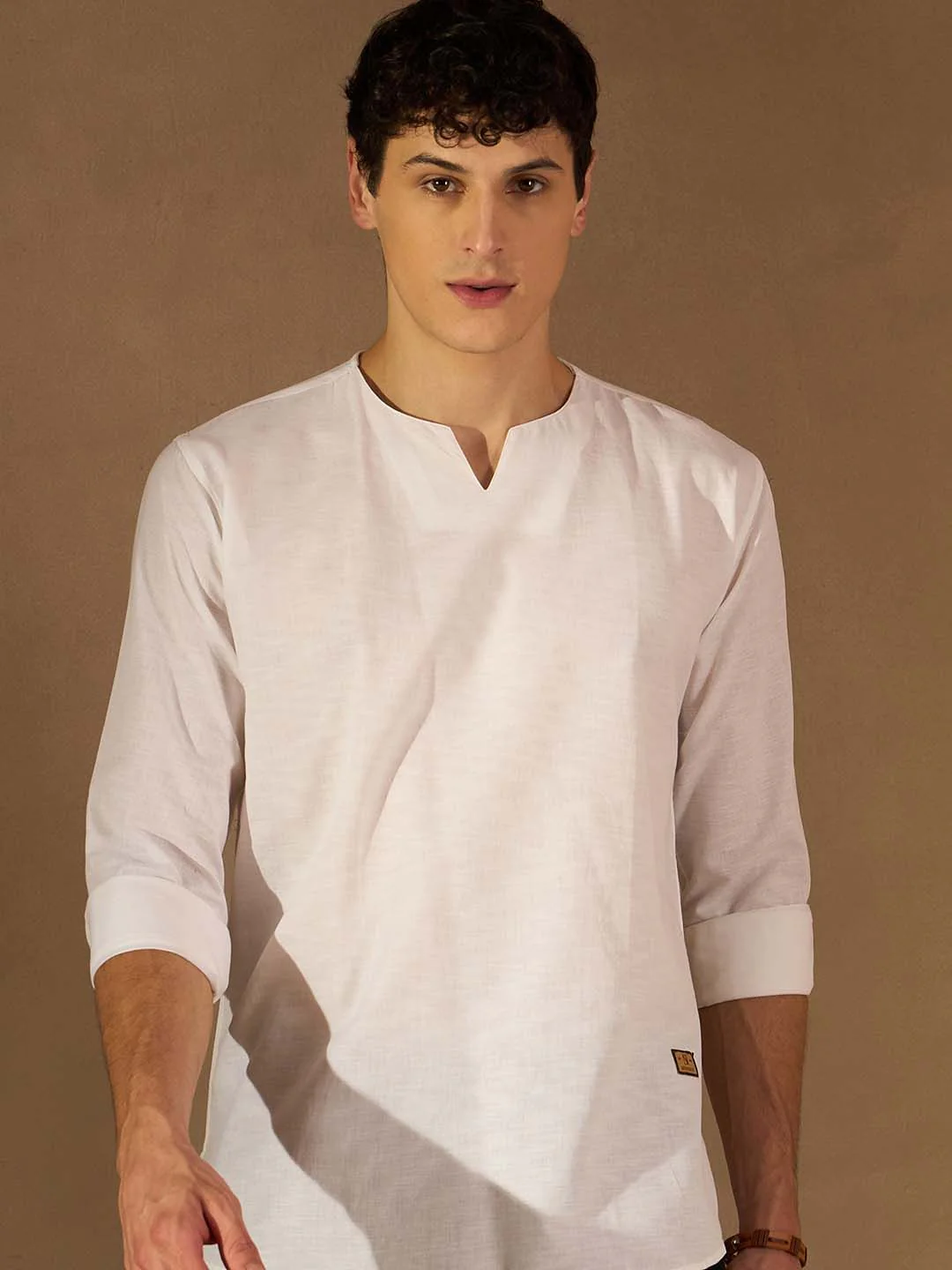 DENNISON Men White Solid Kurta - Image 5