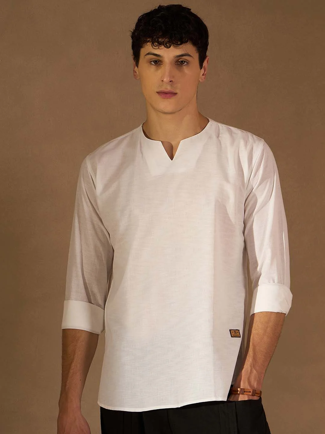 DENNISON Men White Solid Kurta - Image 6