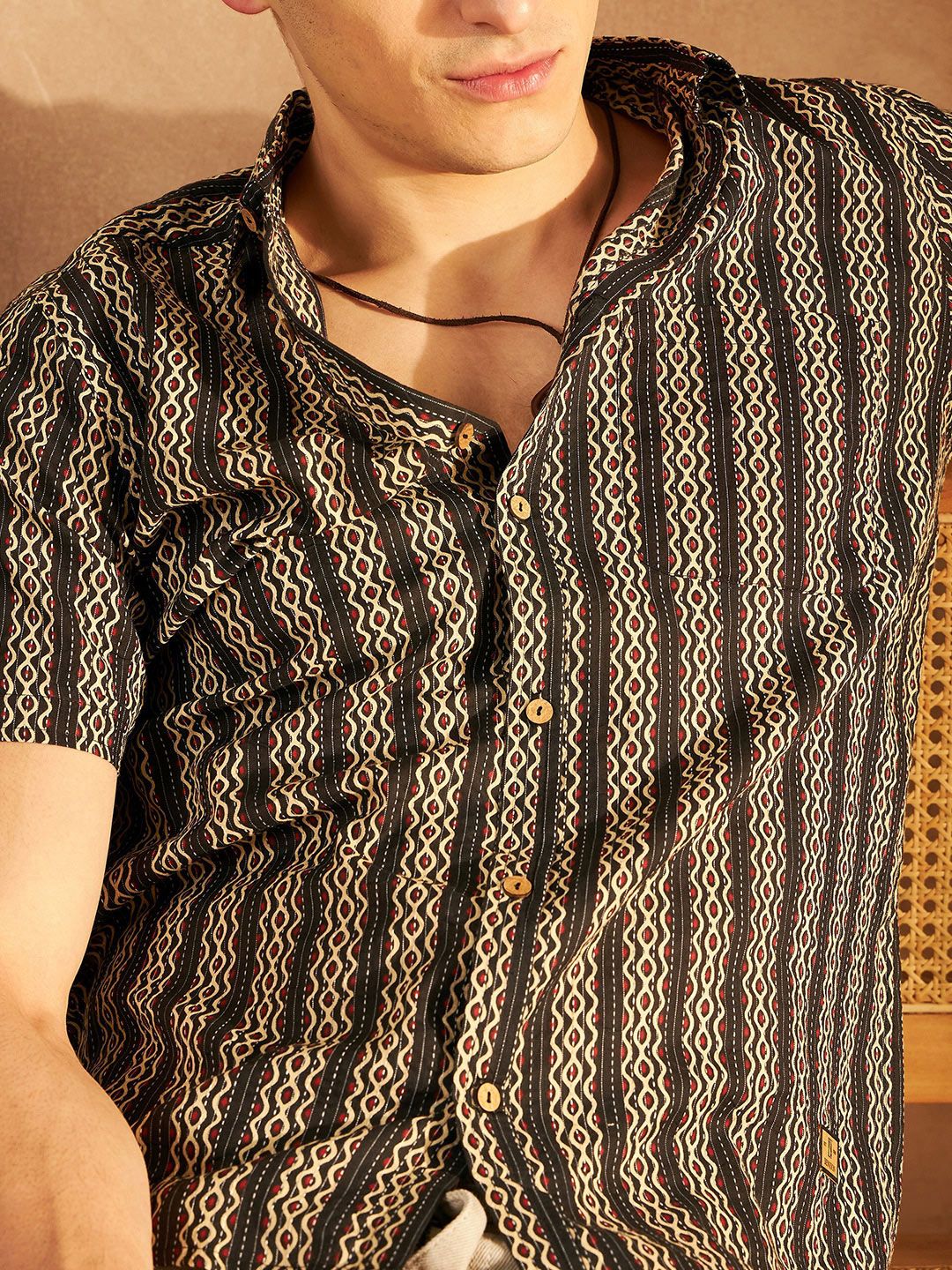 DENNISON Smart Printed Spread Collar Short Sleeves Cotton Lightweight Shirt - Image 2