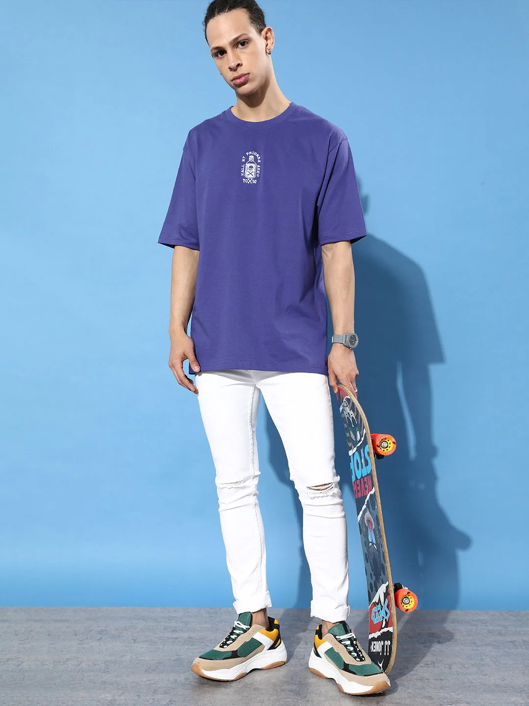 Difference of Opinion Men Blue Embroidered Oversize Pure Cotton Longline T-shirt - Image 2