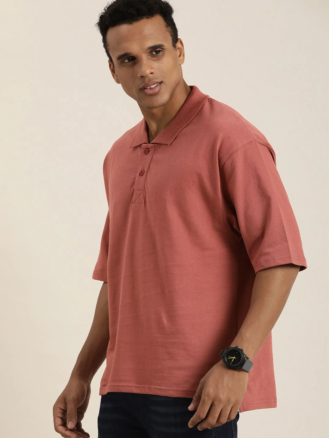 DILLINGER Men Solid Honeycomb Structure Oversized Cotton Polo T-Shirt - Image 3