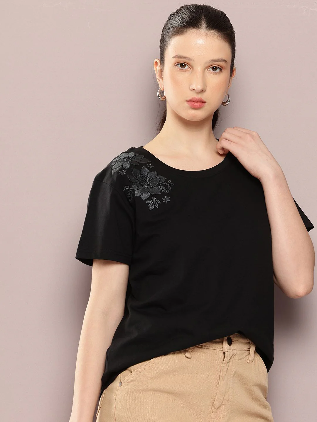 DILLINGER Women Boxy Regular Embroidery Crew Neck Tshirt - Image 3