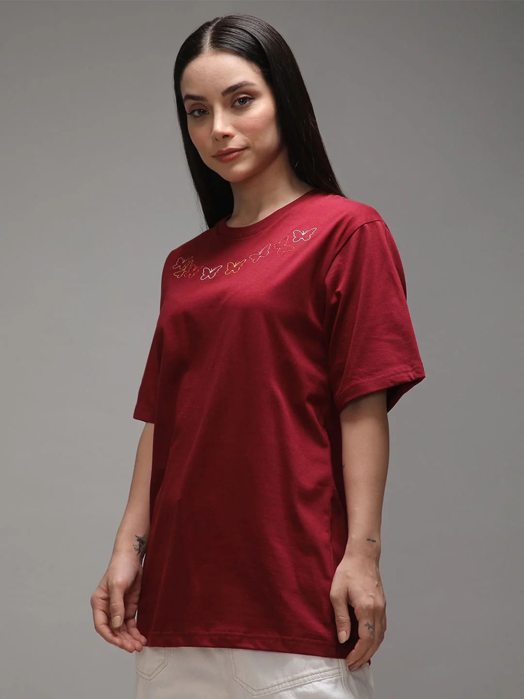DILLINGER Women Short Sleeve Oversized Crew Neck Embroidery Tshirt - Image 3